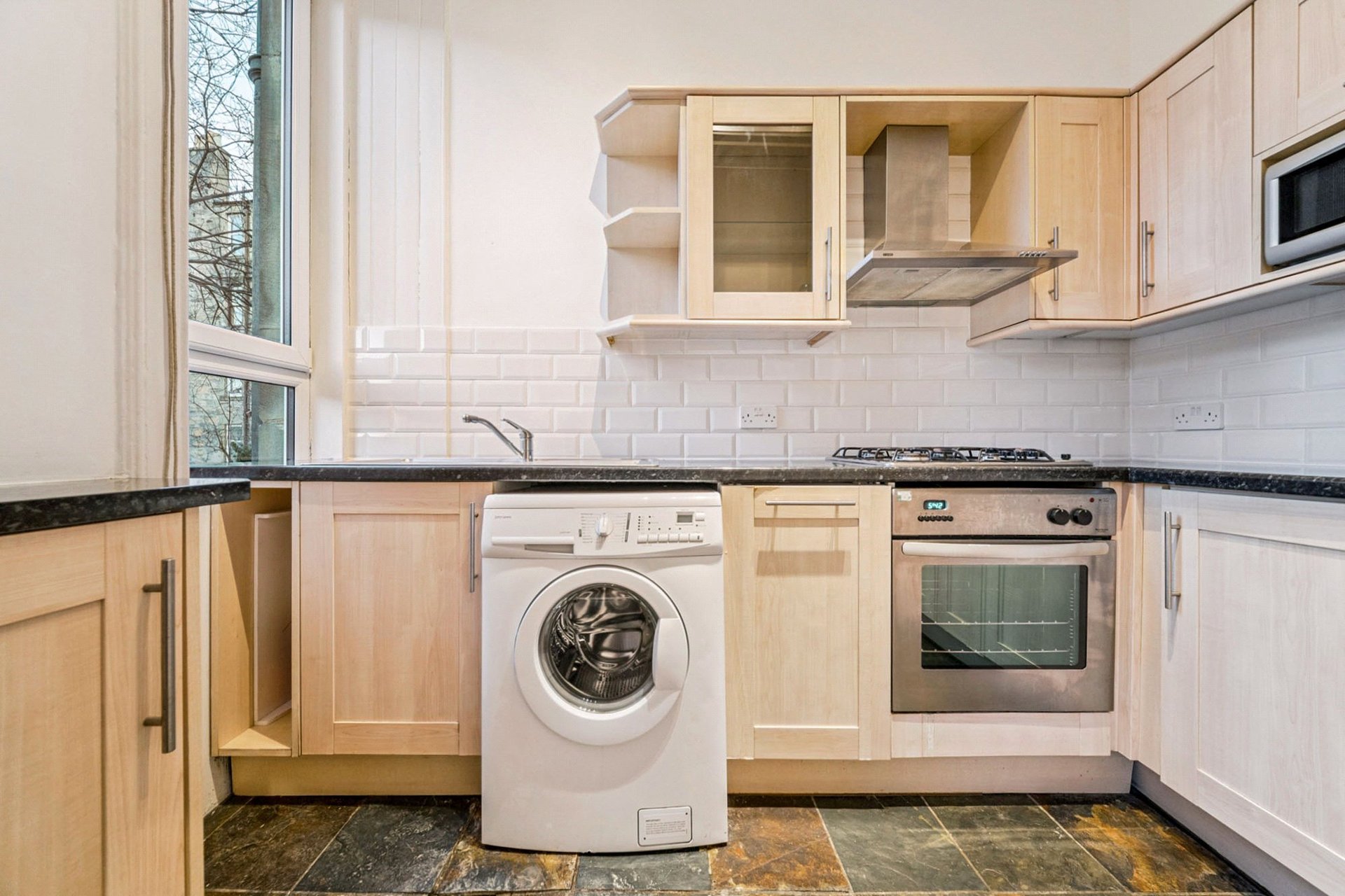 61 Iona Street, Edinburgh, EH6 8SR - Picture #6