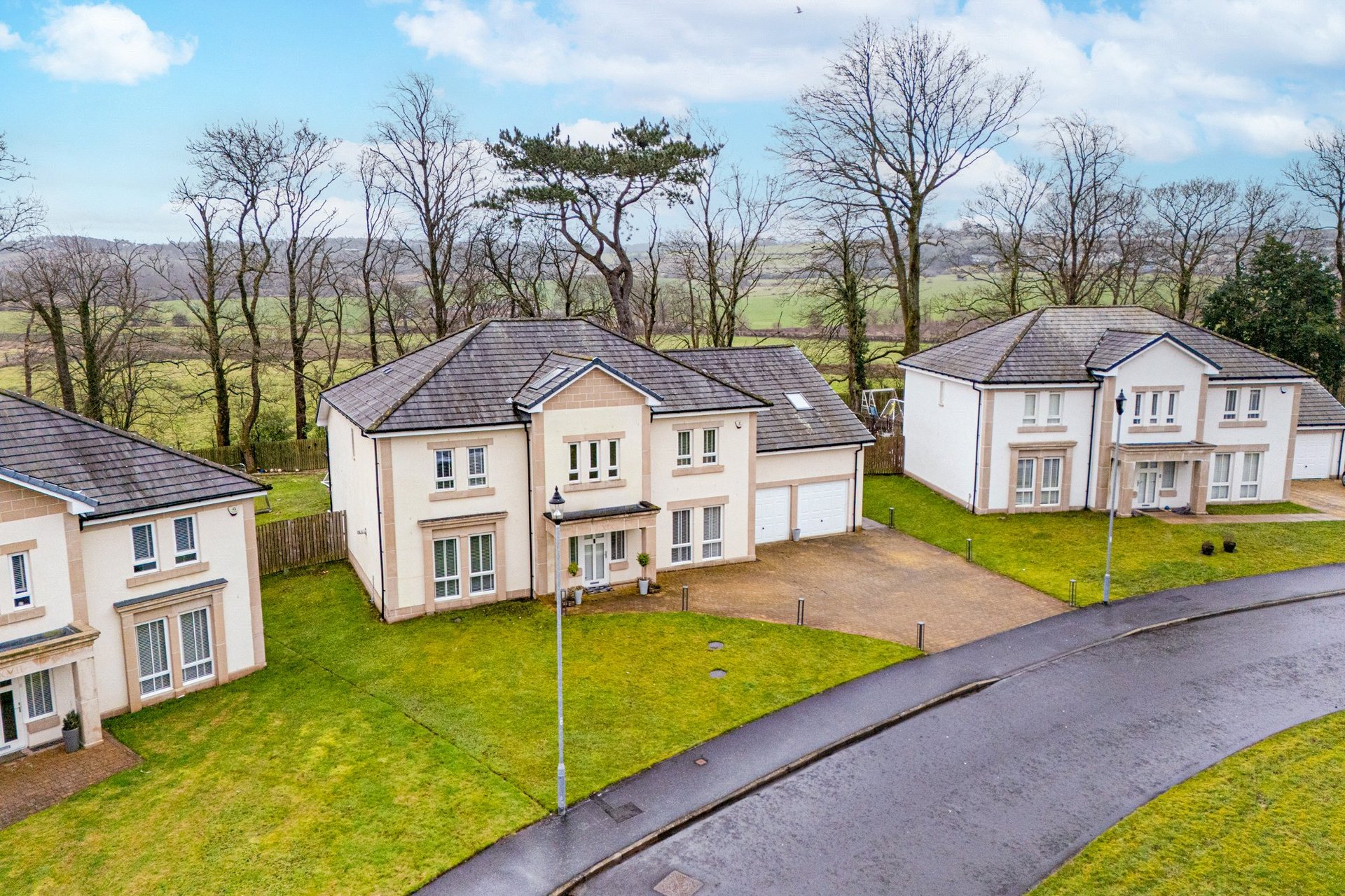 19 Montfort Park, Barrhead, Glasgow, East Renfrewshire, G78 1SJ - Picture #2