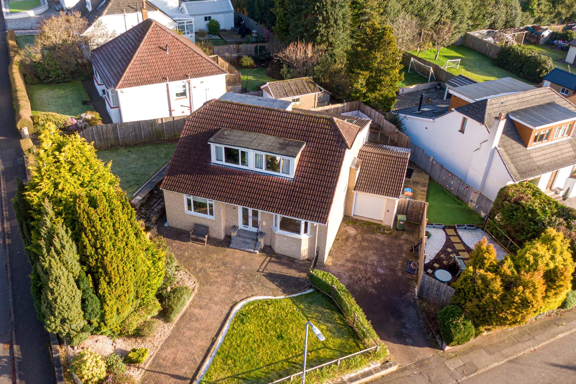 10 Lomond Road, Bearsden, G61 1BB - Picture #2