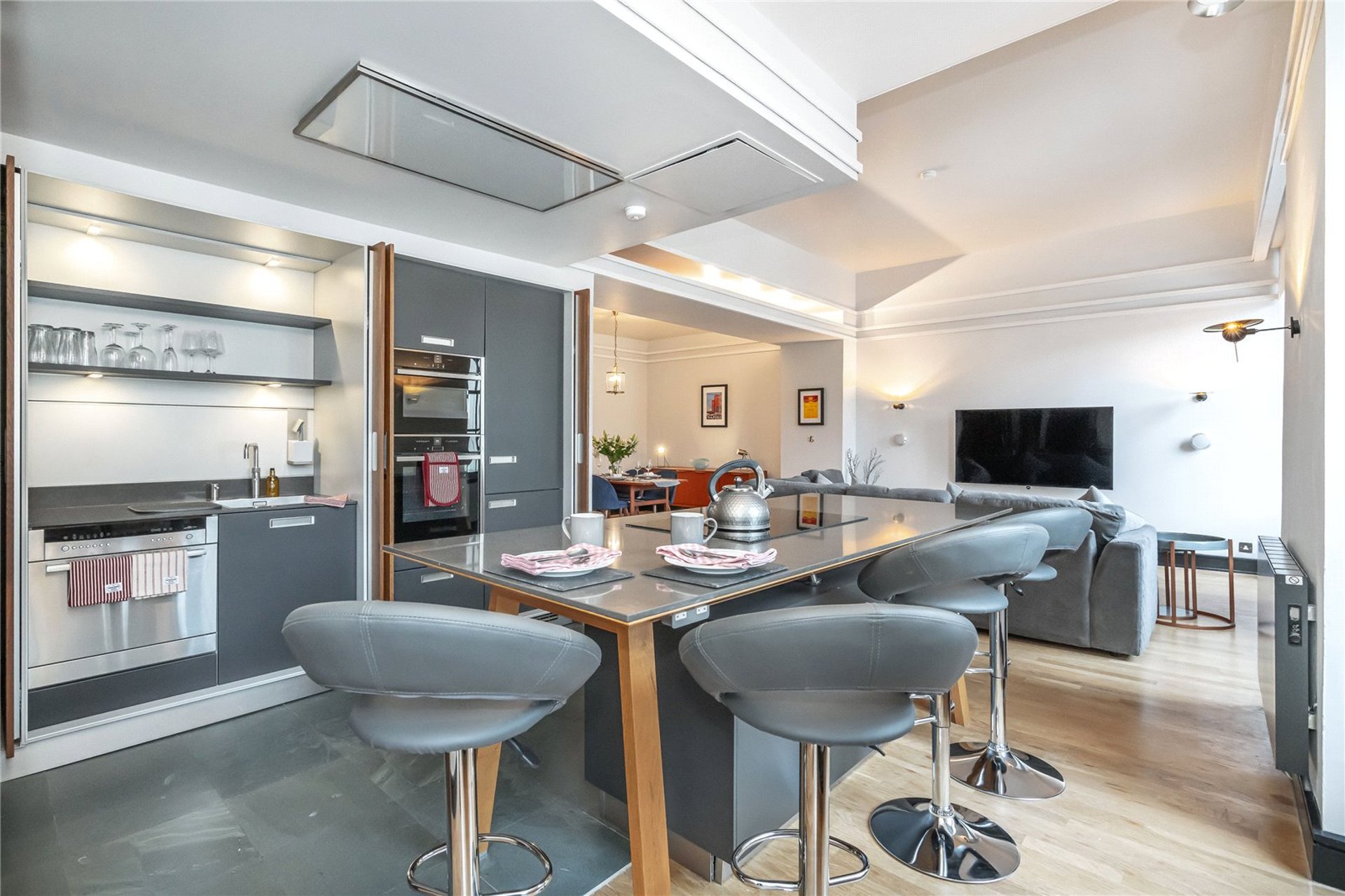 Flat 4 Italian Centre, 47 Cochrane Street, Glasgow, G1 1HL - Picture #9