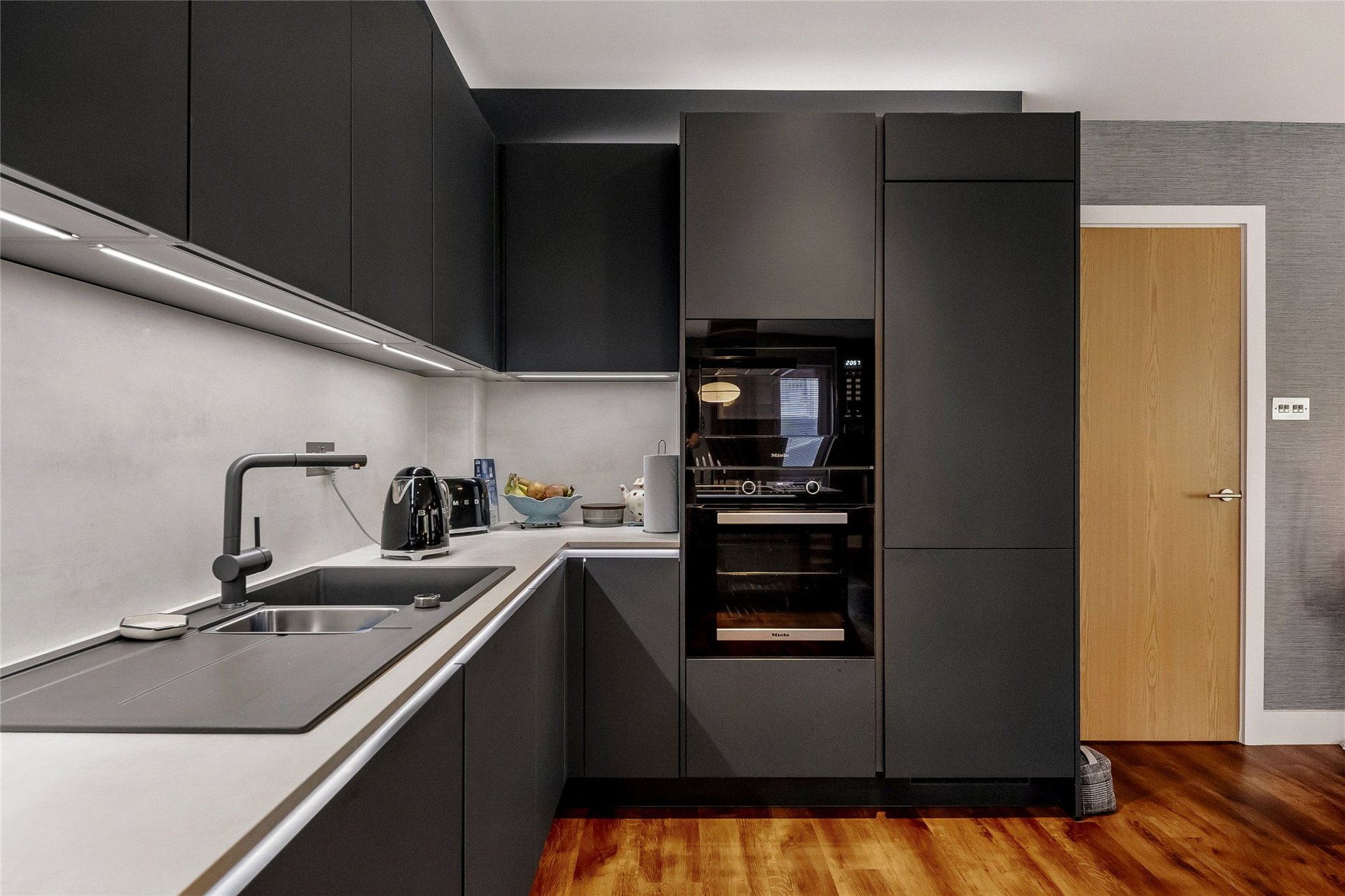 20/1 Fettes Rise, Fettes, Edinburgh, EH4 1QH - Picture #7
