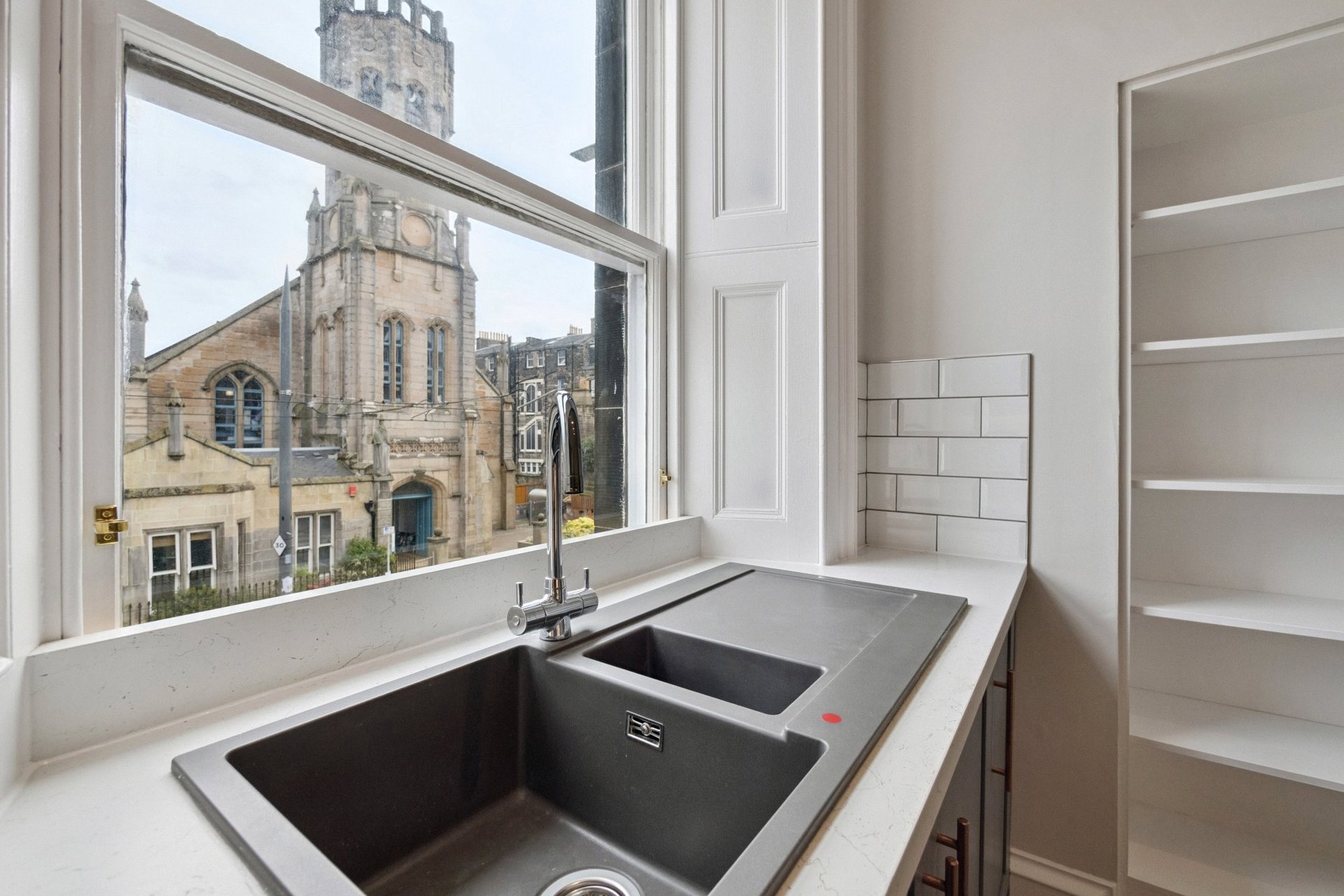 Flat 3, 76 Constitution Street, Edinburgh, Midlothian, EH6 6RP - Picture #6