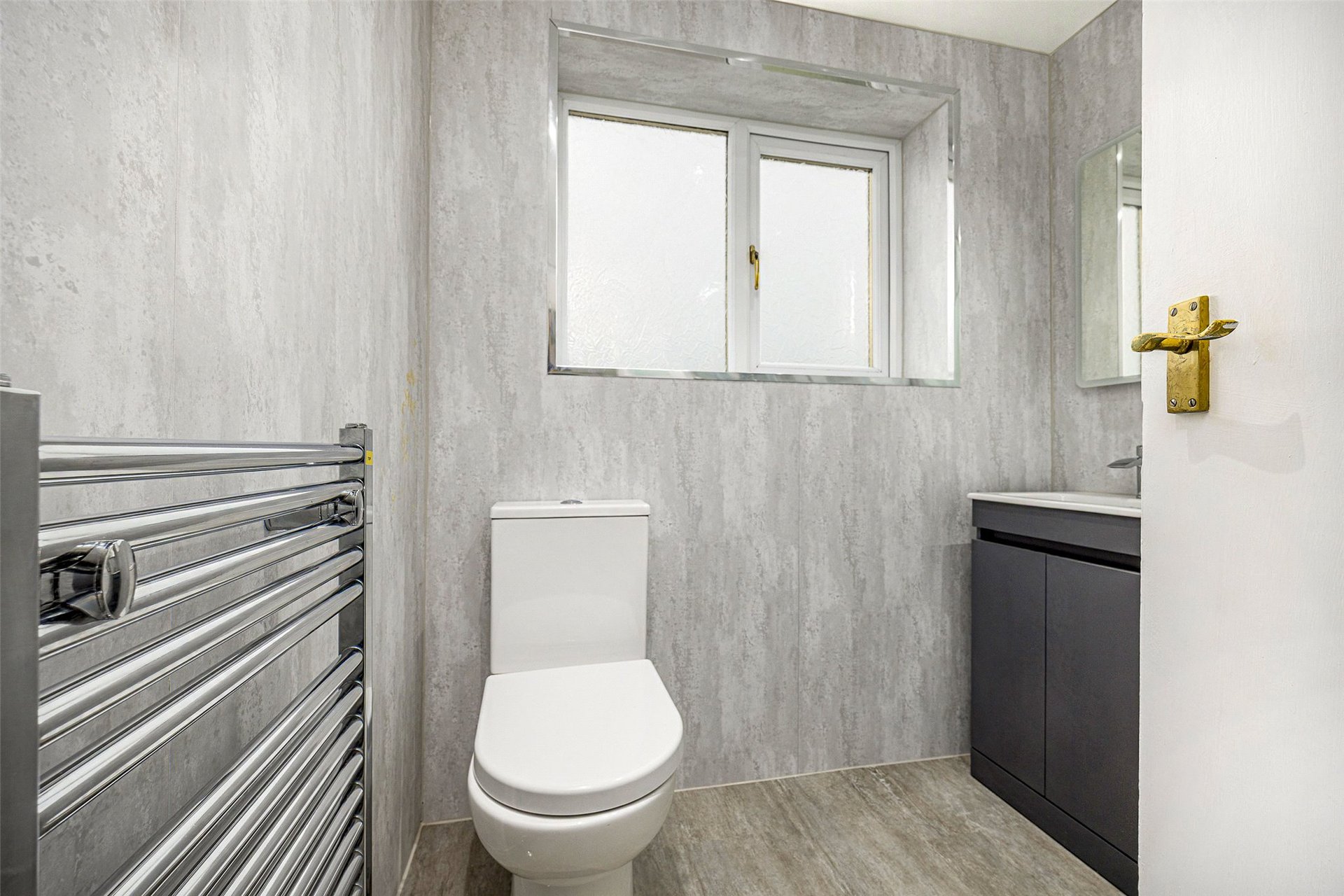 27 Cruachan Road, Bearsden, G61 4LA - Picture #17