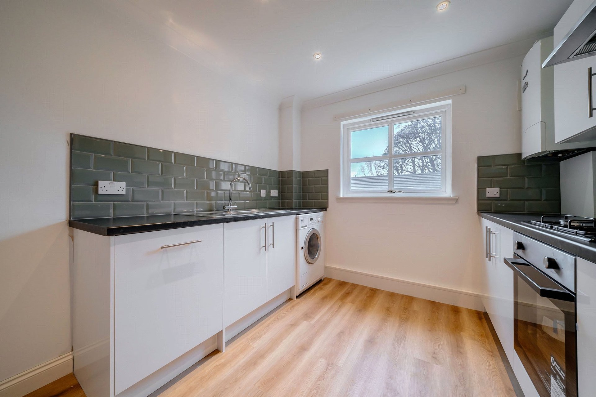 9/7 Trinity Way, Edinburgh, EH5 3PY - Picture #7