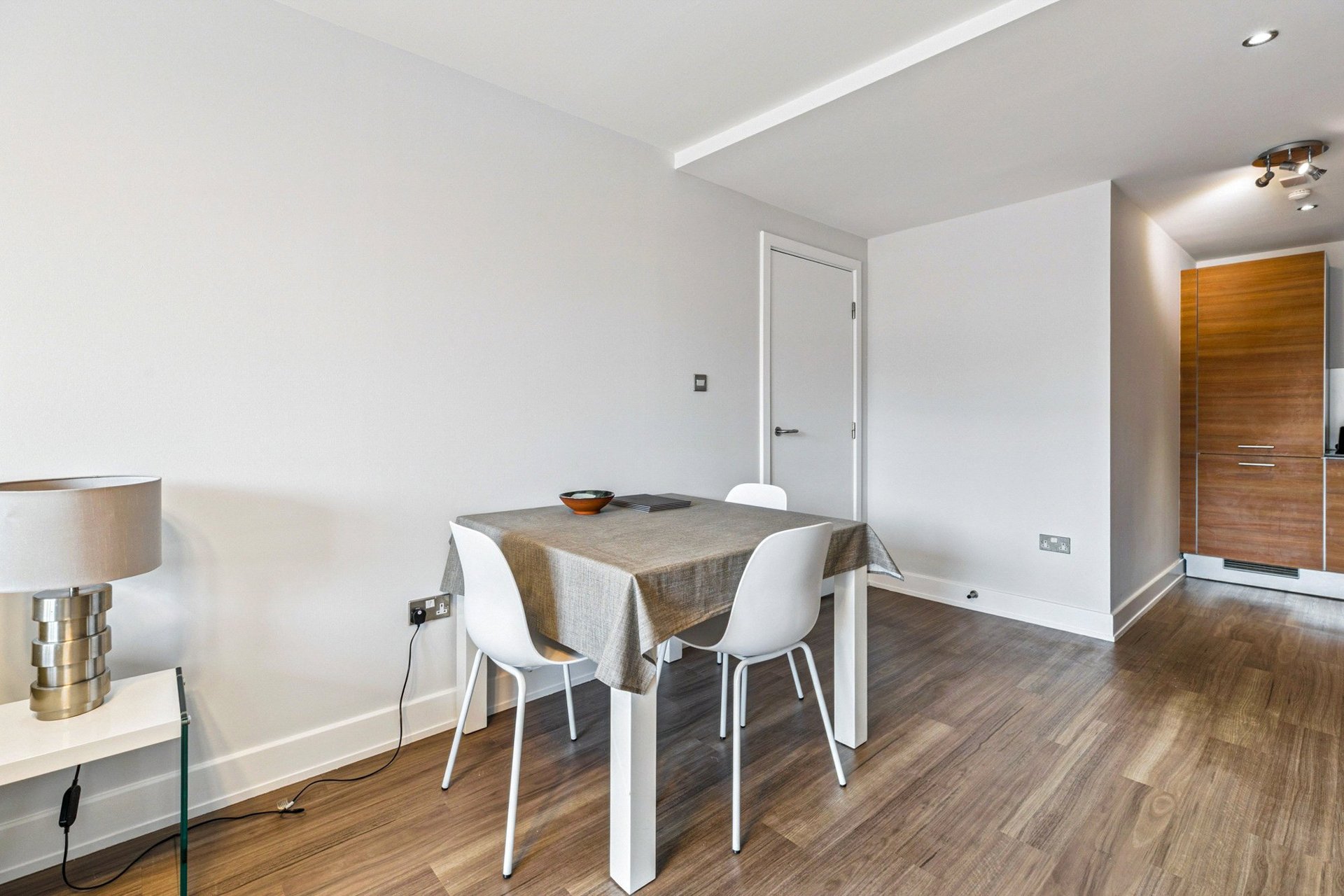 Flat 8/2 McIntyre & Hogg, 120 Ingram Street, Merchant City, Glasgow City, G1 1EJ - Picture #10