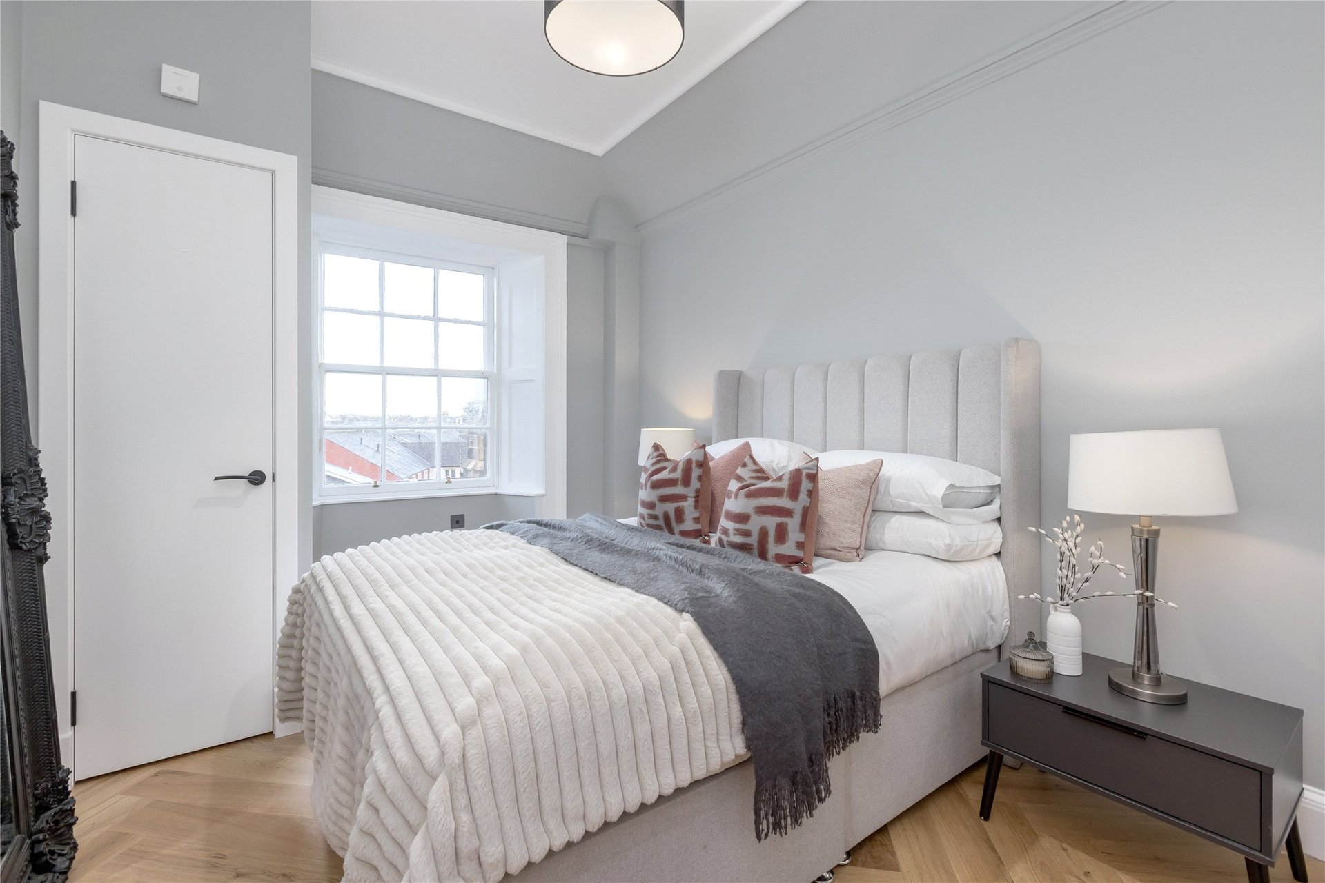 Flat D, 35 St. Bernards Crescent, Edinburgh, Midlothian, EH4 1NR - Picture #9