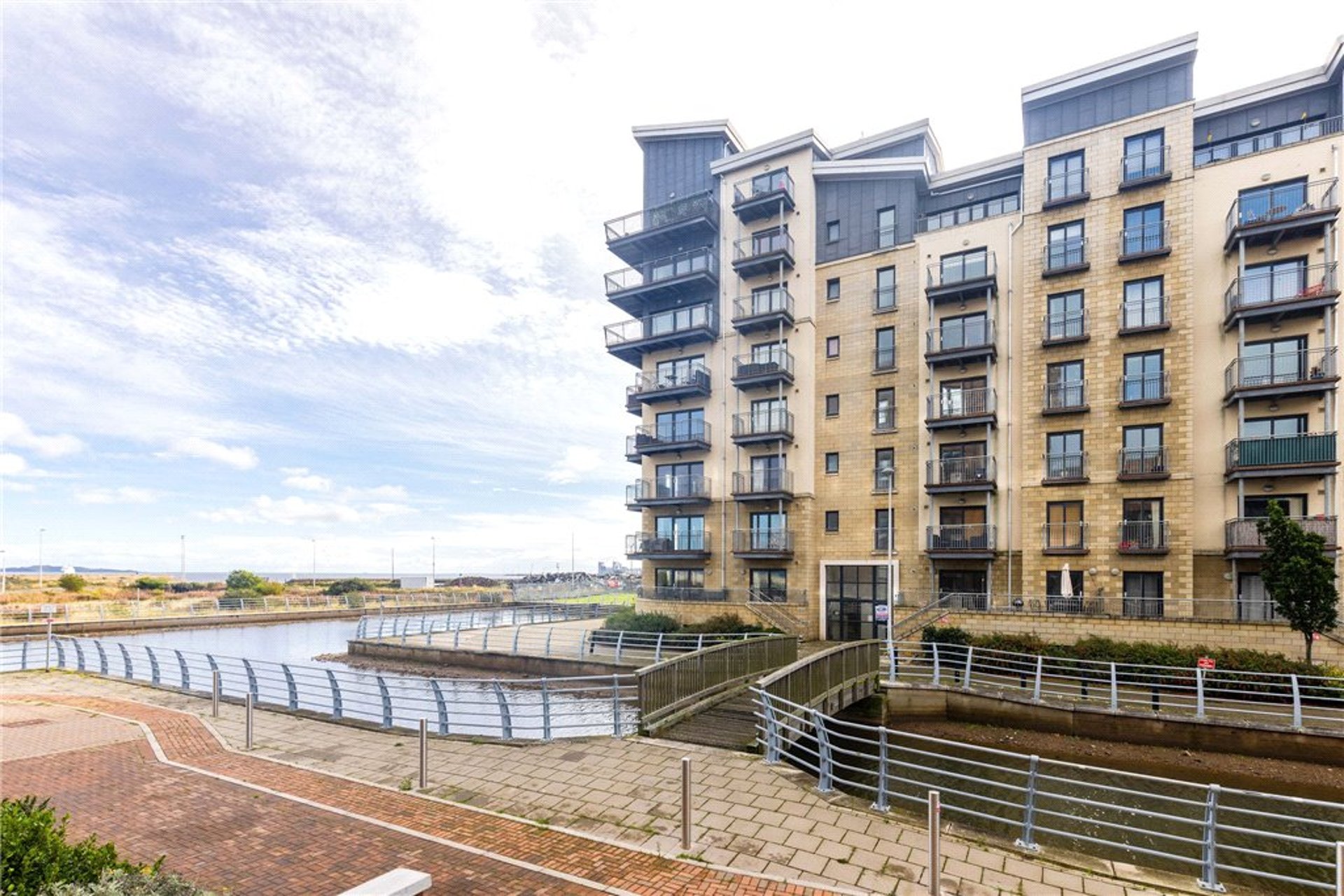 Flat 7, 2 Merlin Avenue, Edinburgh, EH5 1FS - Picture #16