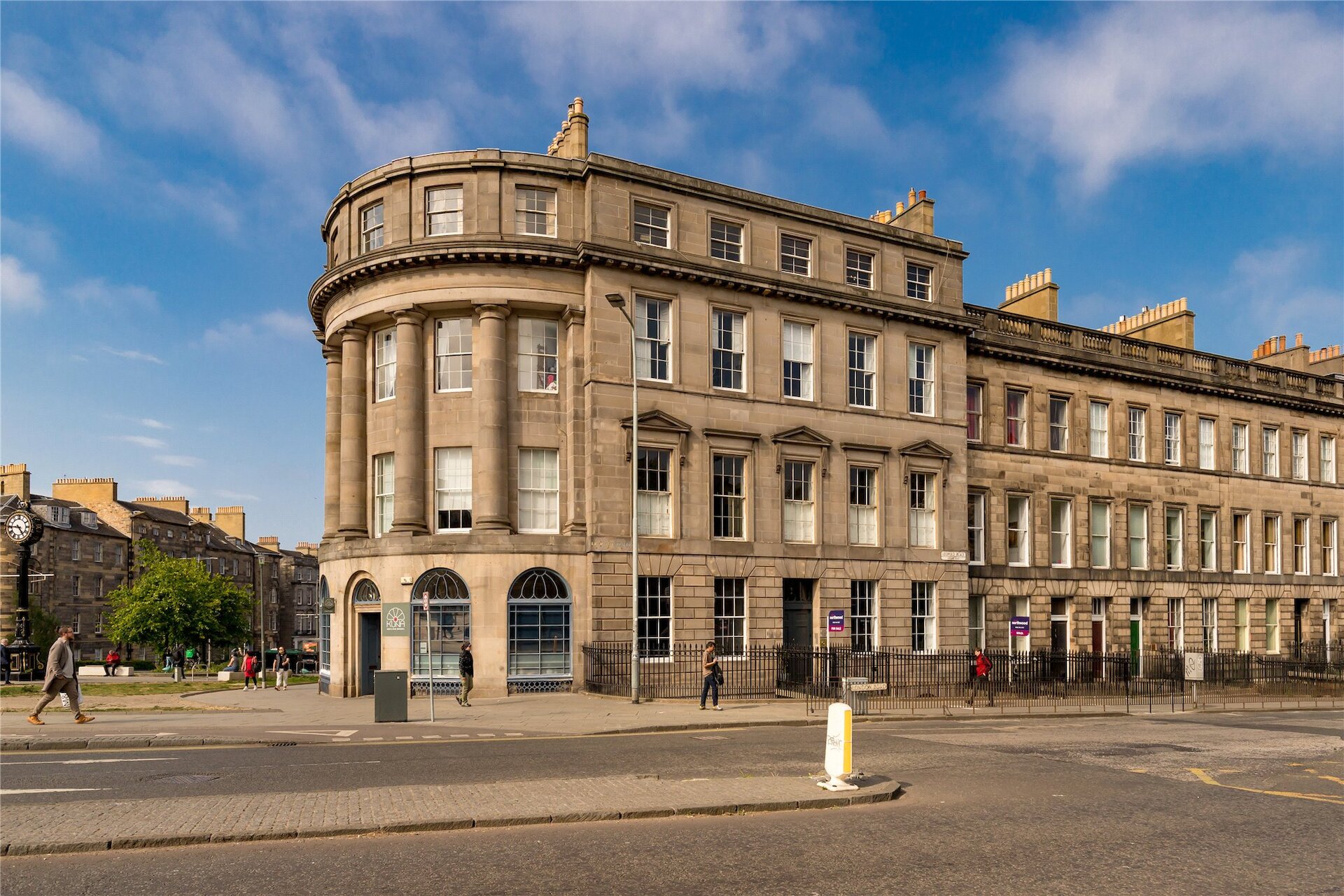 2/9 Elm Row, Edinburgh, EH7 4AA - Picture #1
