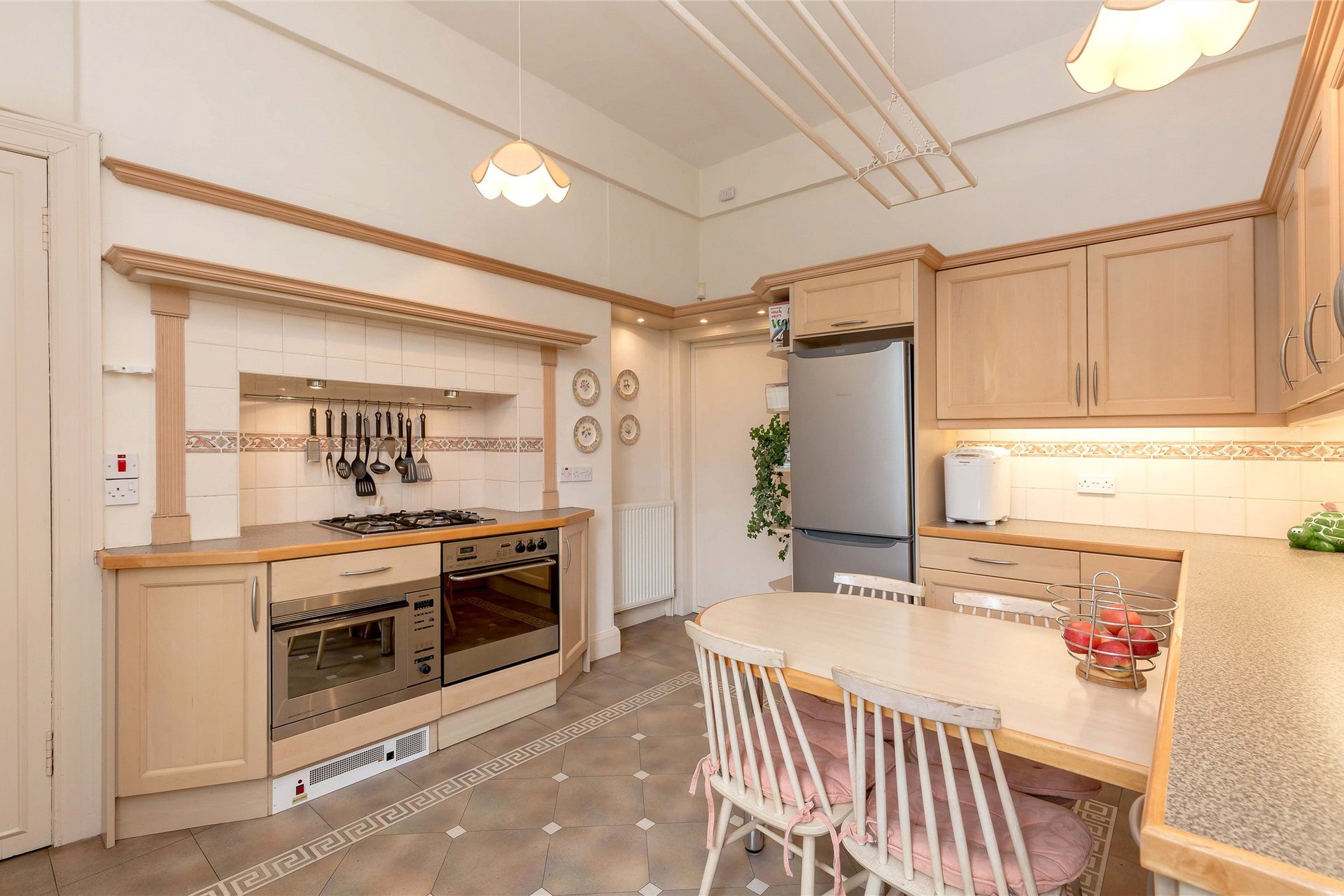 146 Craiglea Drive, Morningside, Edinburgh, EH10 5PR - Picture #5