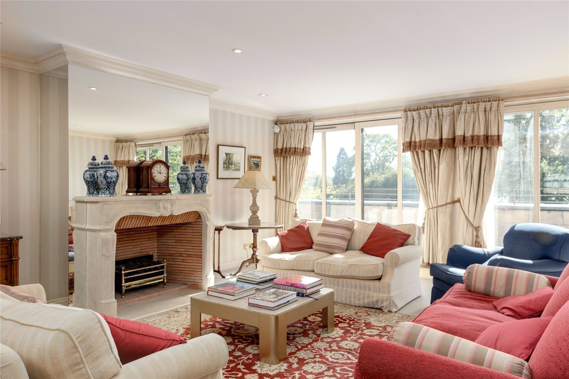 22/13 Kinellan Road, Edinburgh, EH12 6ES - Picture #4