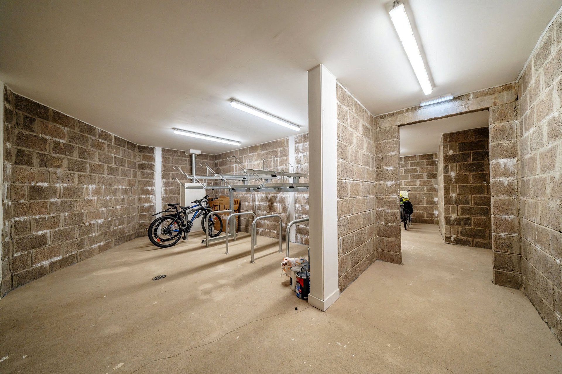 Flat 14, 6 Blackwell Road, Edinburgh, Midlothian, EH4 5FD - Picture #25