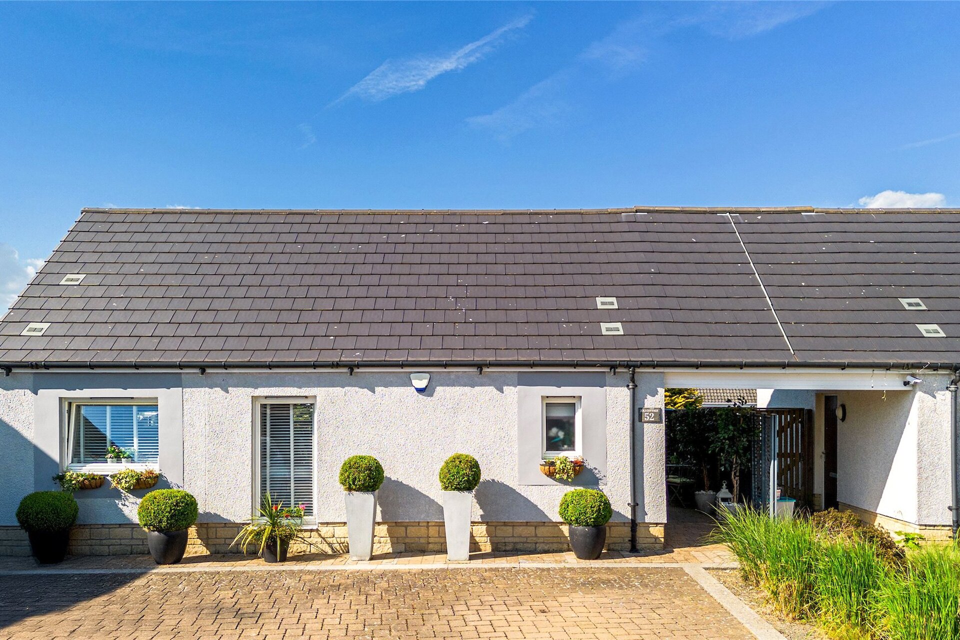 Joli Cottage, 52 Picketlaw Road, Eaglesham, Glasgow, East Renfrewshire, G76 0BF - Picture #1