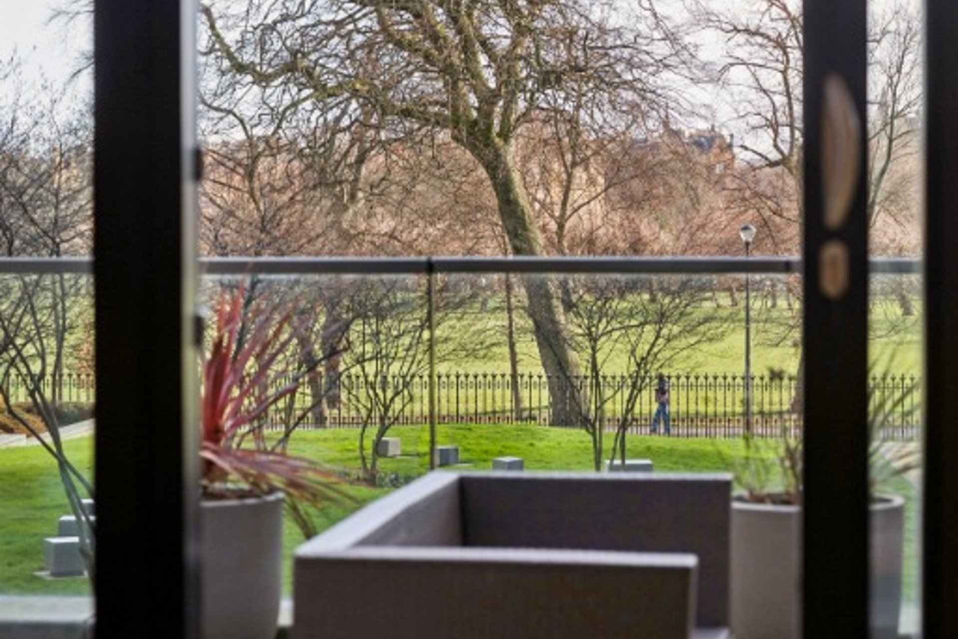 8 Simpson Loan, Meadows, Edinburgh, EH3 9GS - Picture #12