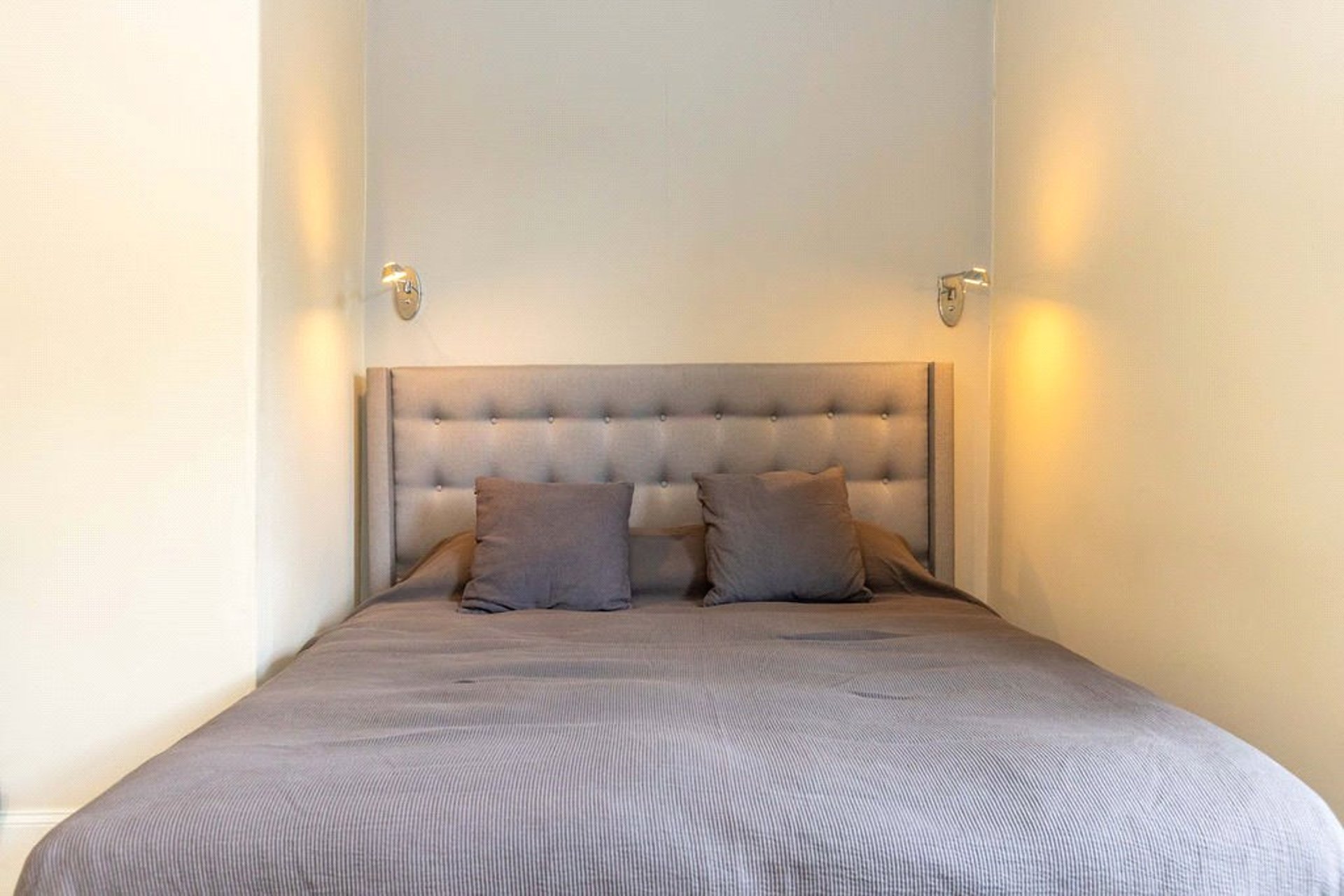 12/8 Atholl Place, Edinburgh, Midlothian, EH3 8HP - Picture #11