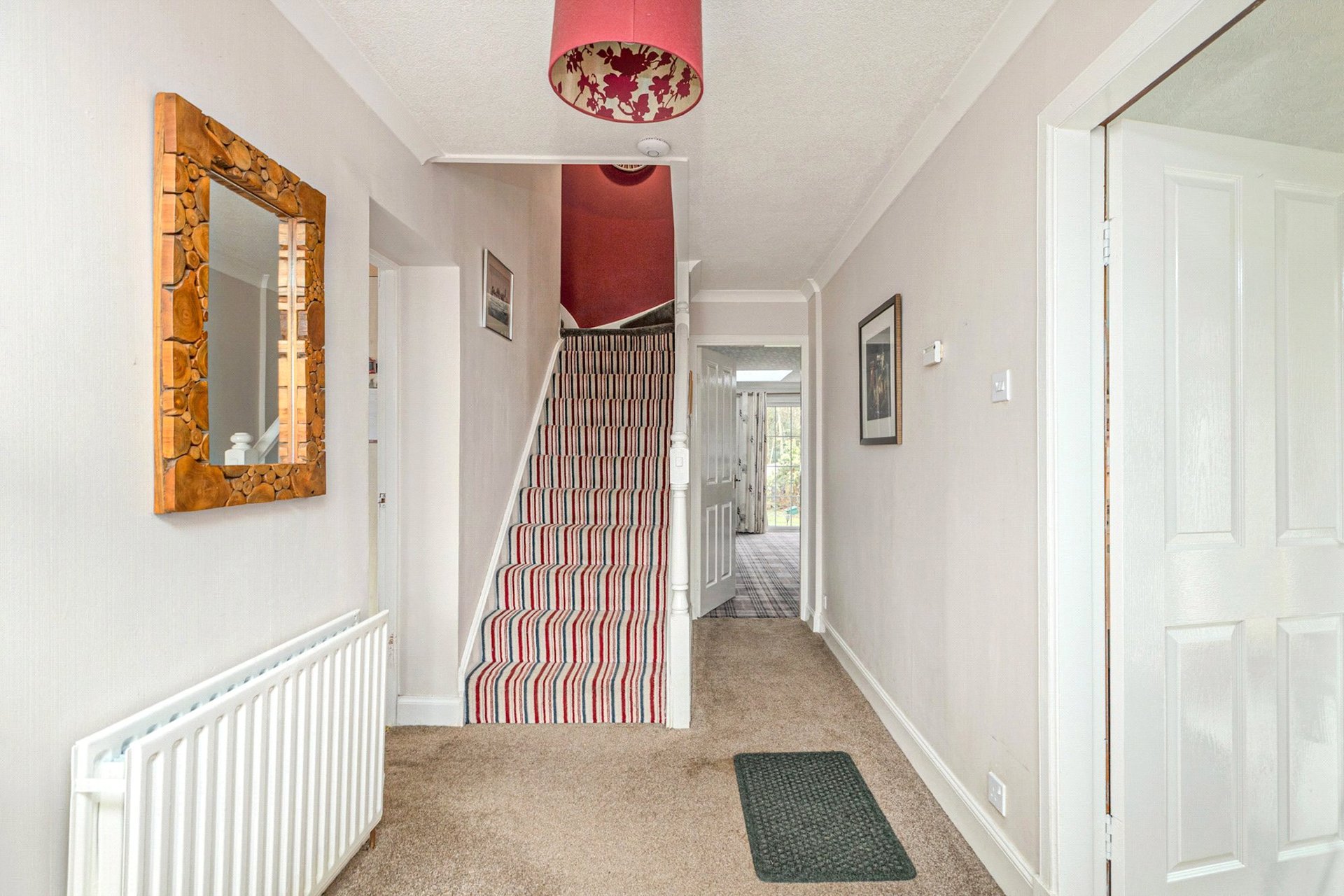 32 Dougalston Crescent, Milngavie, G62 6HP - Picture #13