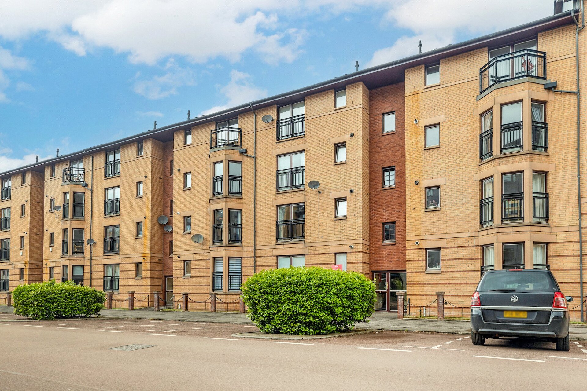 1/1, 124 Kelvinhaugh Street, Yorkhill, Glasgow, G3 8PP - Picture #1