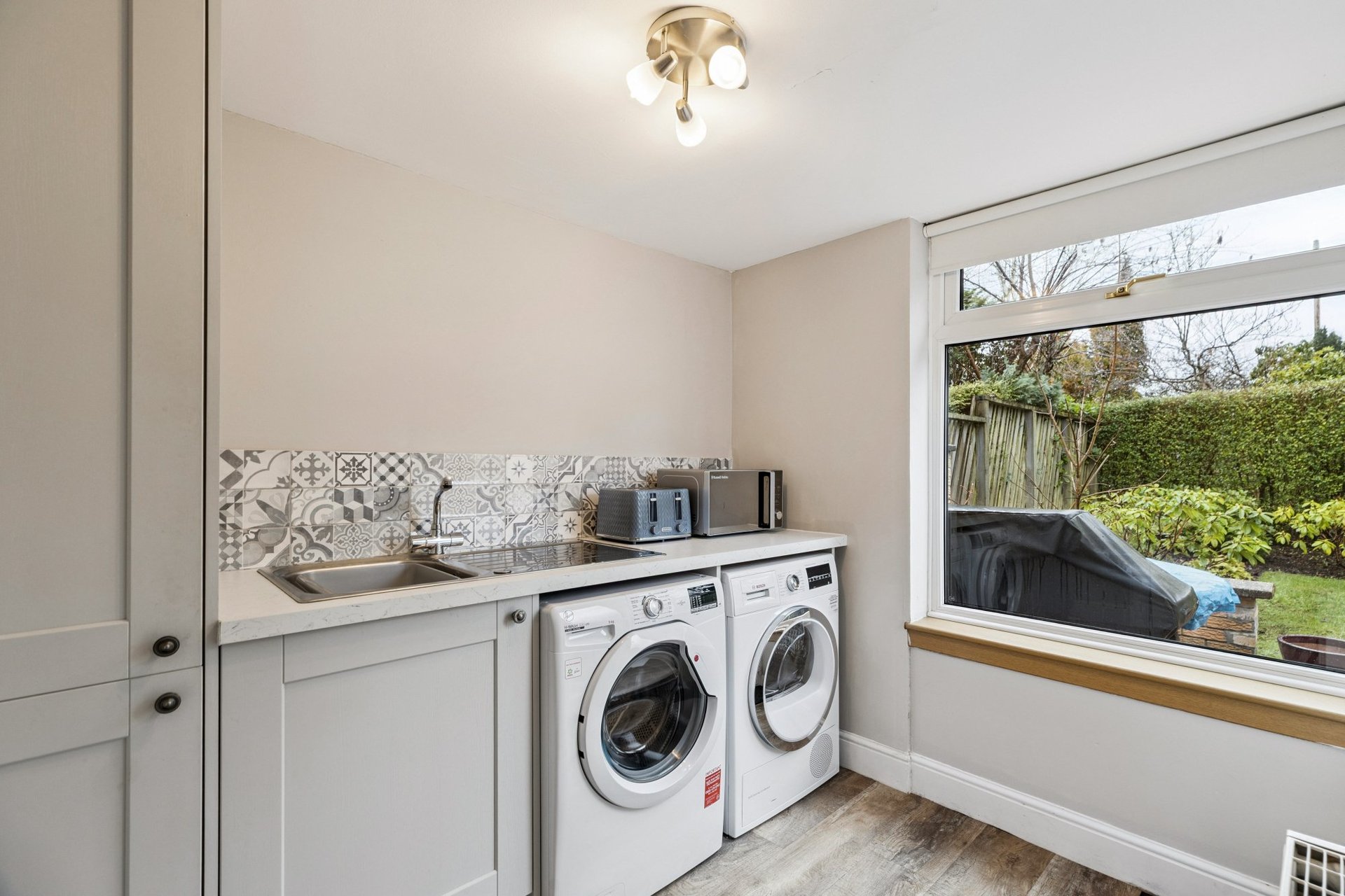 43 Burnhead Road, Newlands, Glasgow, G43 2SU - Picture #11