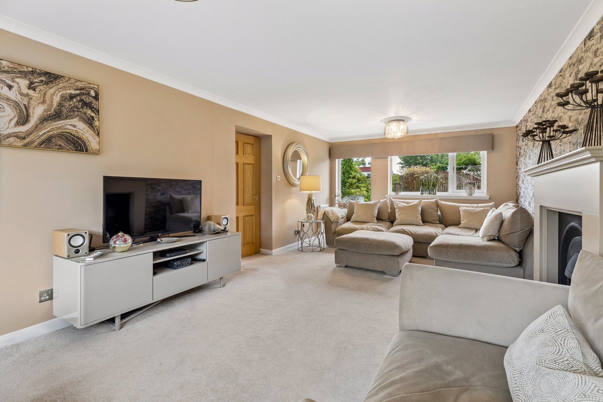 35 Lubnaig Gardens, Bearsden, G61 4QX - Picture #6