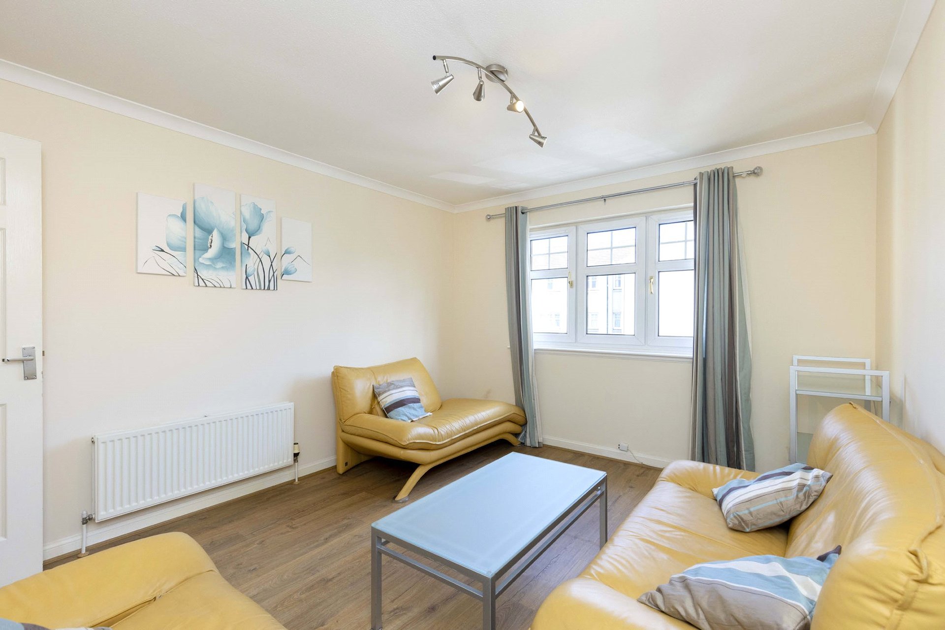 9/8 Springfield Street, Edinburgh, Midlothian, EH6 5EF - Picture #2