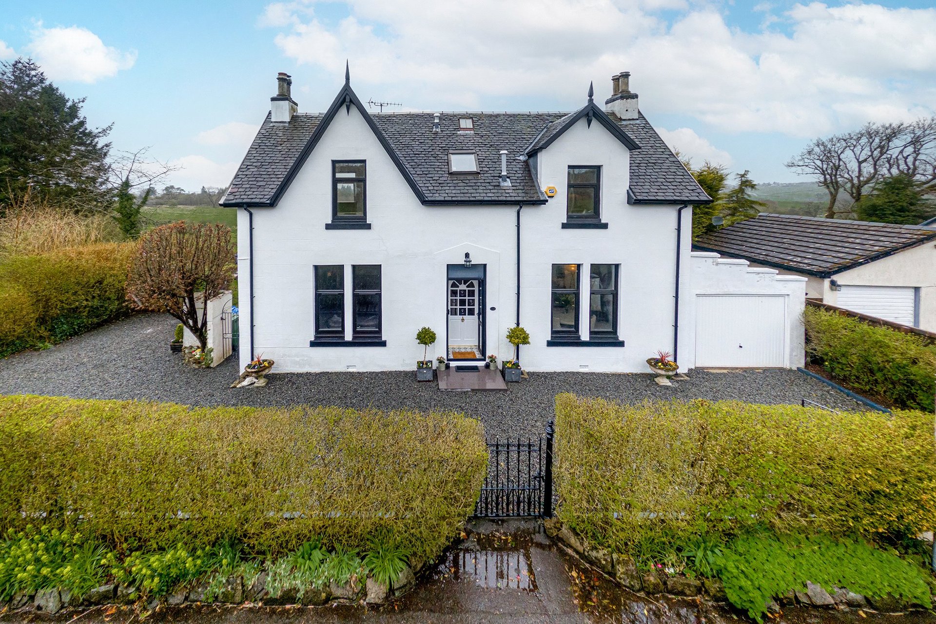 Yew Tree House, 38 Braehead Road, Thorntonhall, Glasgow, G74 5AQ - Picture #1
