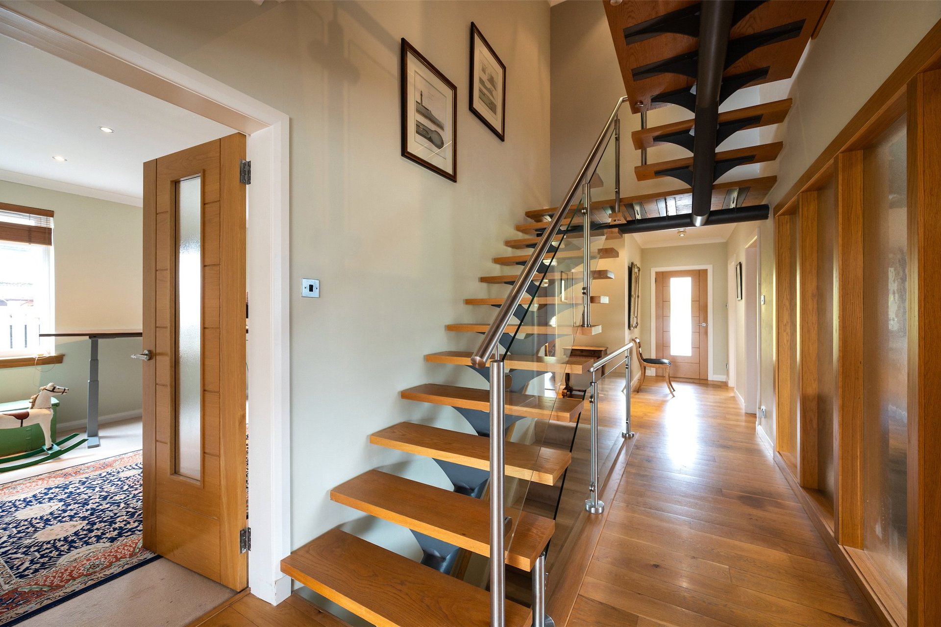 32 Oakbank Crescent, Perth, Perth and Kinross, PH1 1DF - Picture #9