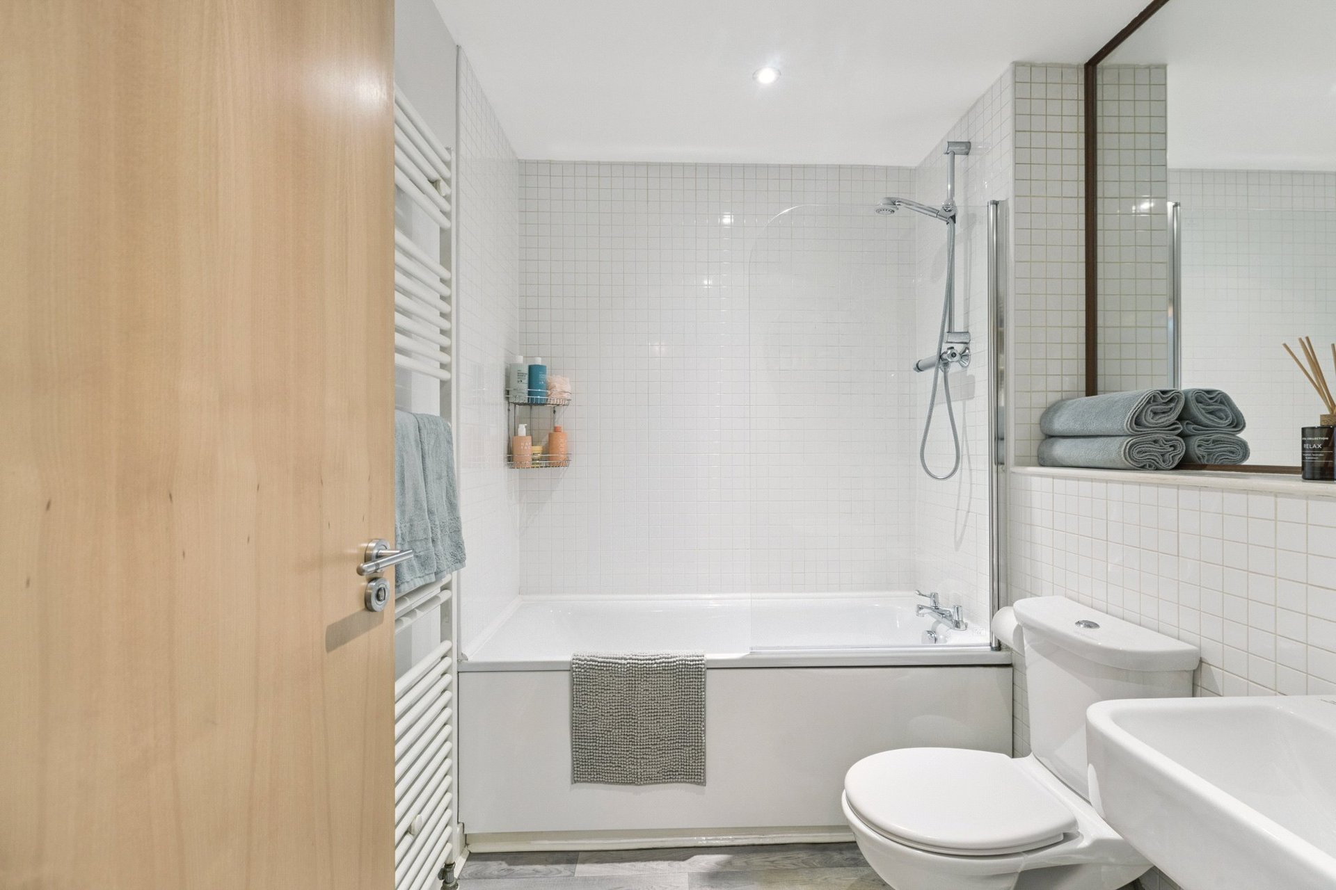 Flat 4/6, Headline Building, 205 Albion Street, Merchant City, Glasgow City, G1 1RU - Picture #13