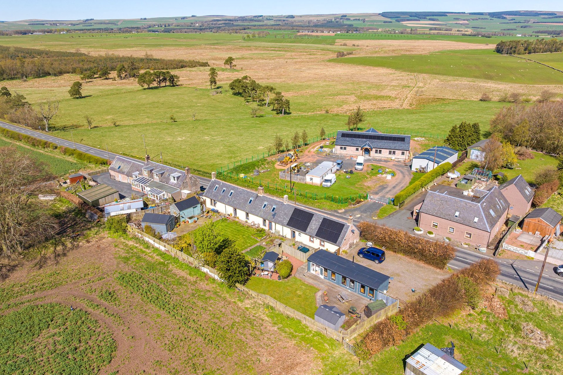Middle Cottage, Houndslow, Gordon, Scottish Borders, TD3 6LX - Picture #2