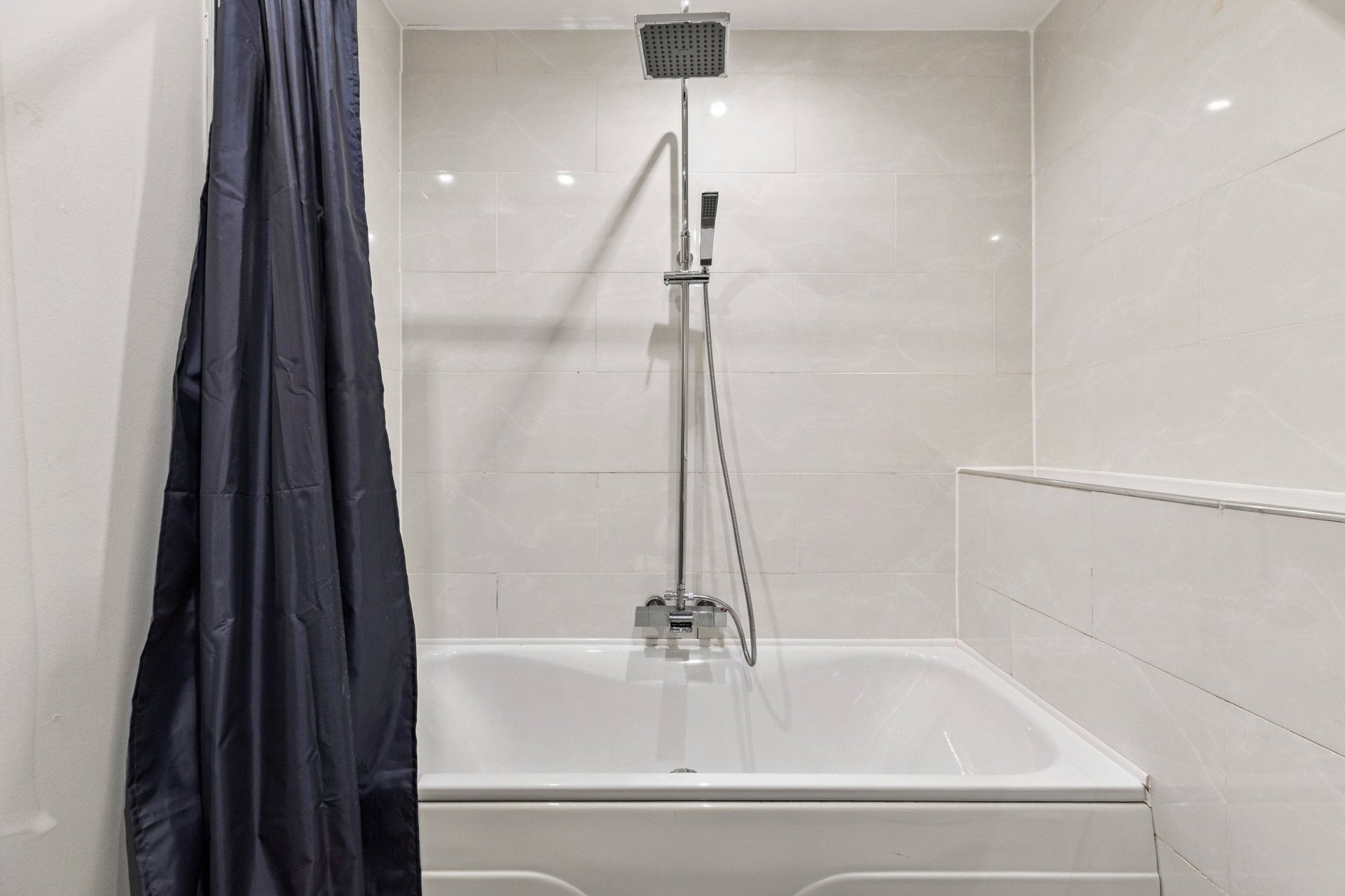 4/2, 2 Great George Lane, Hillhead, Glasgow, G12 8BB - Picture #11