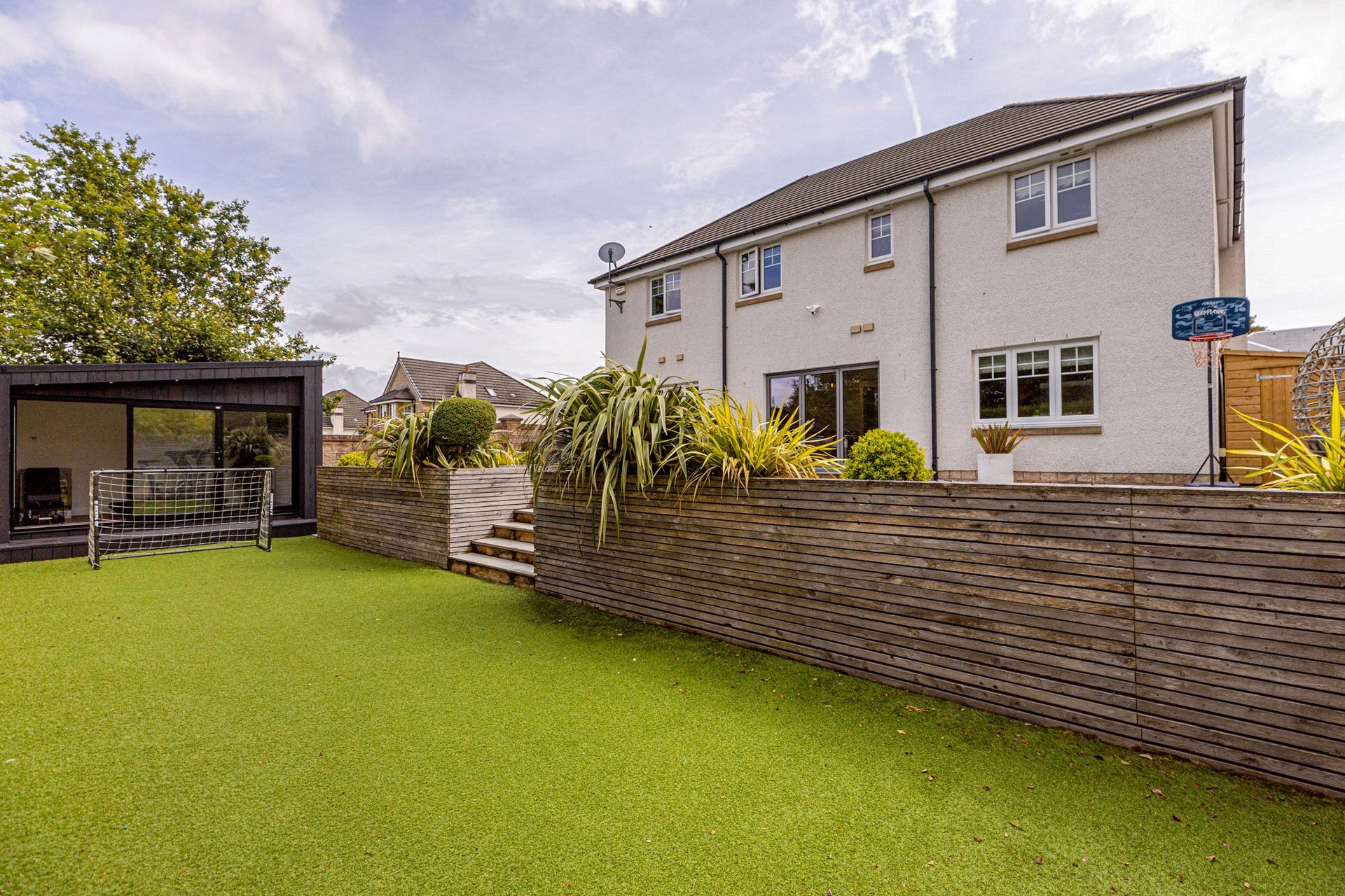 1 Norman Macleod Crescent, Bearsden, Glasgow, G61 3BF - Picture #2