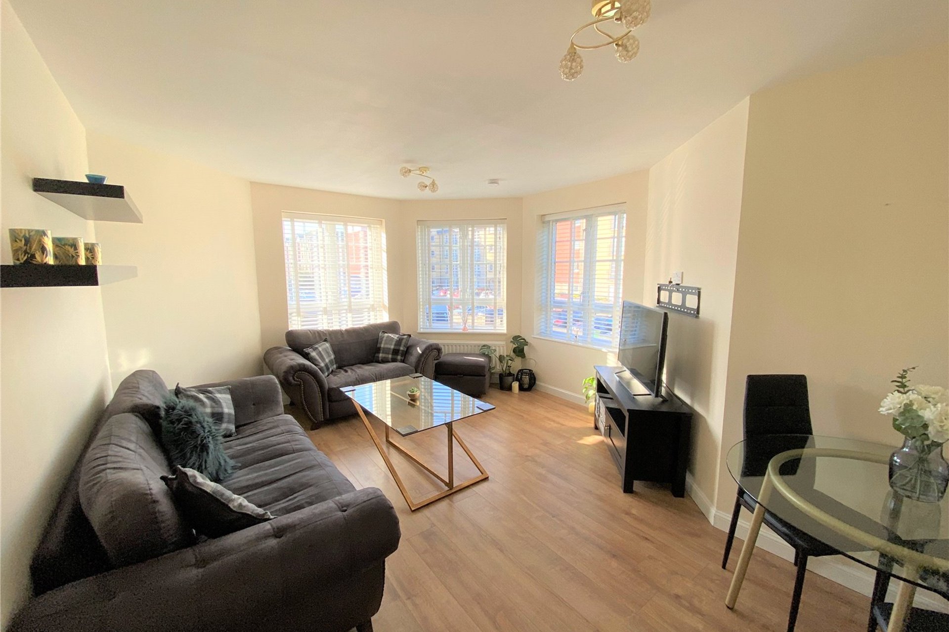 80/4 Gylemuir Road, Edinburgh, EH12 7DW - Picture #3