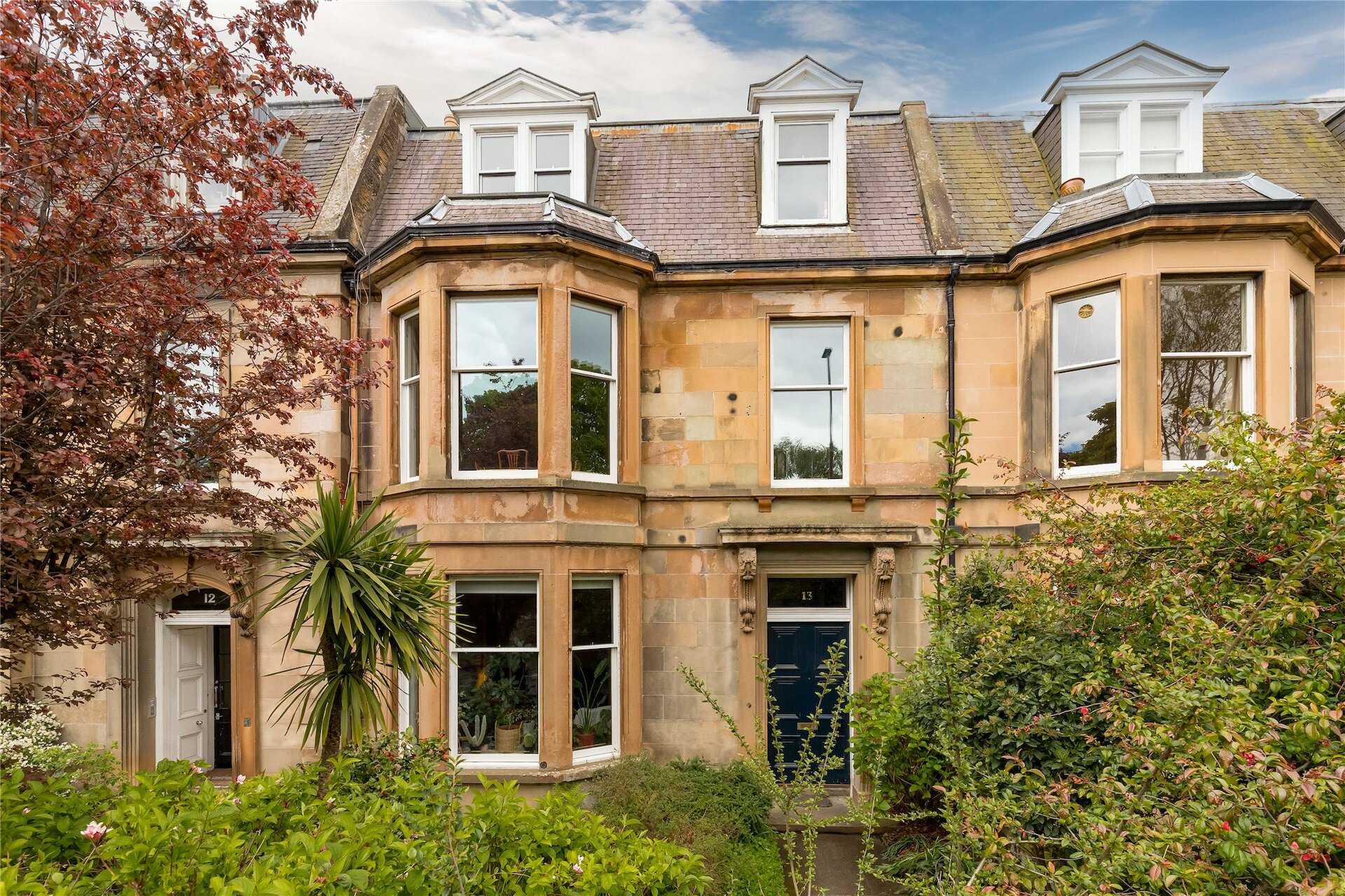 13/2 Strathearn Place, Greenhill, Edinburgh, EH9 2AL - Picture #1