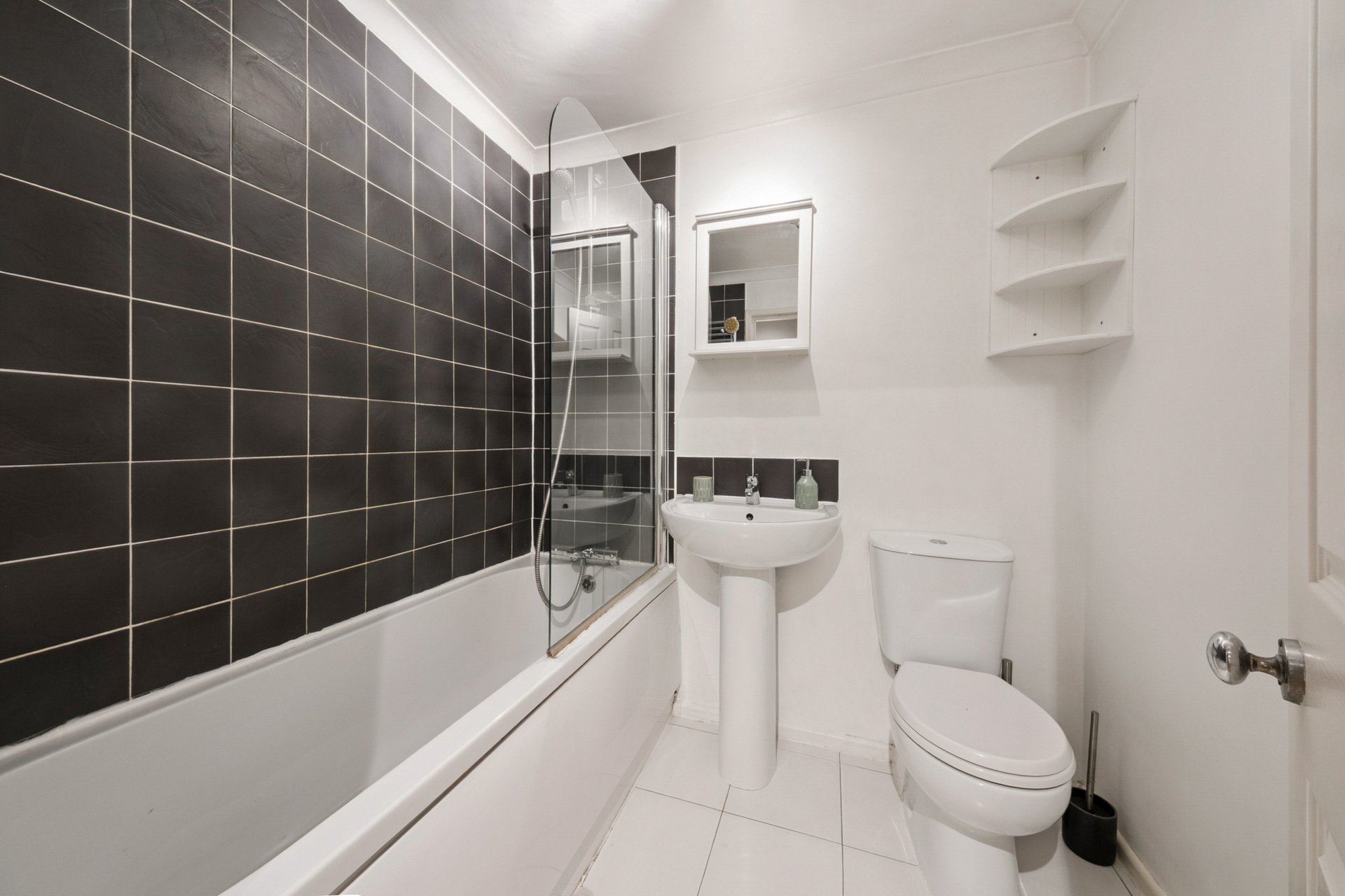 5 Woodrow Court, 17 Woodrow Road, Glasgow, Glasgow City, G41 5PN - Picture #11