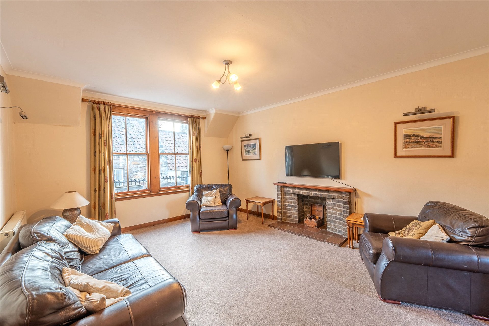 12 South Castle Street, St. Andrews, Fife, KY16 9PL - Picture #2