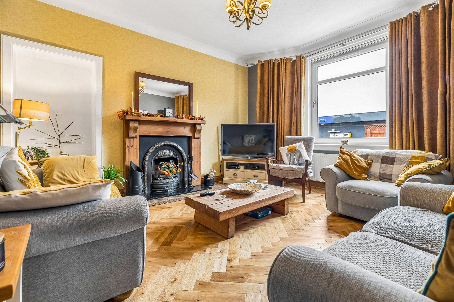 18 Benview Road, Clarkston, Glasgow, G76 7PS - Picture #3