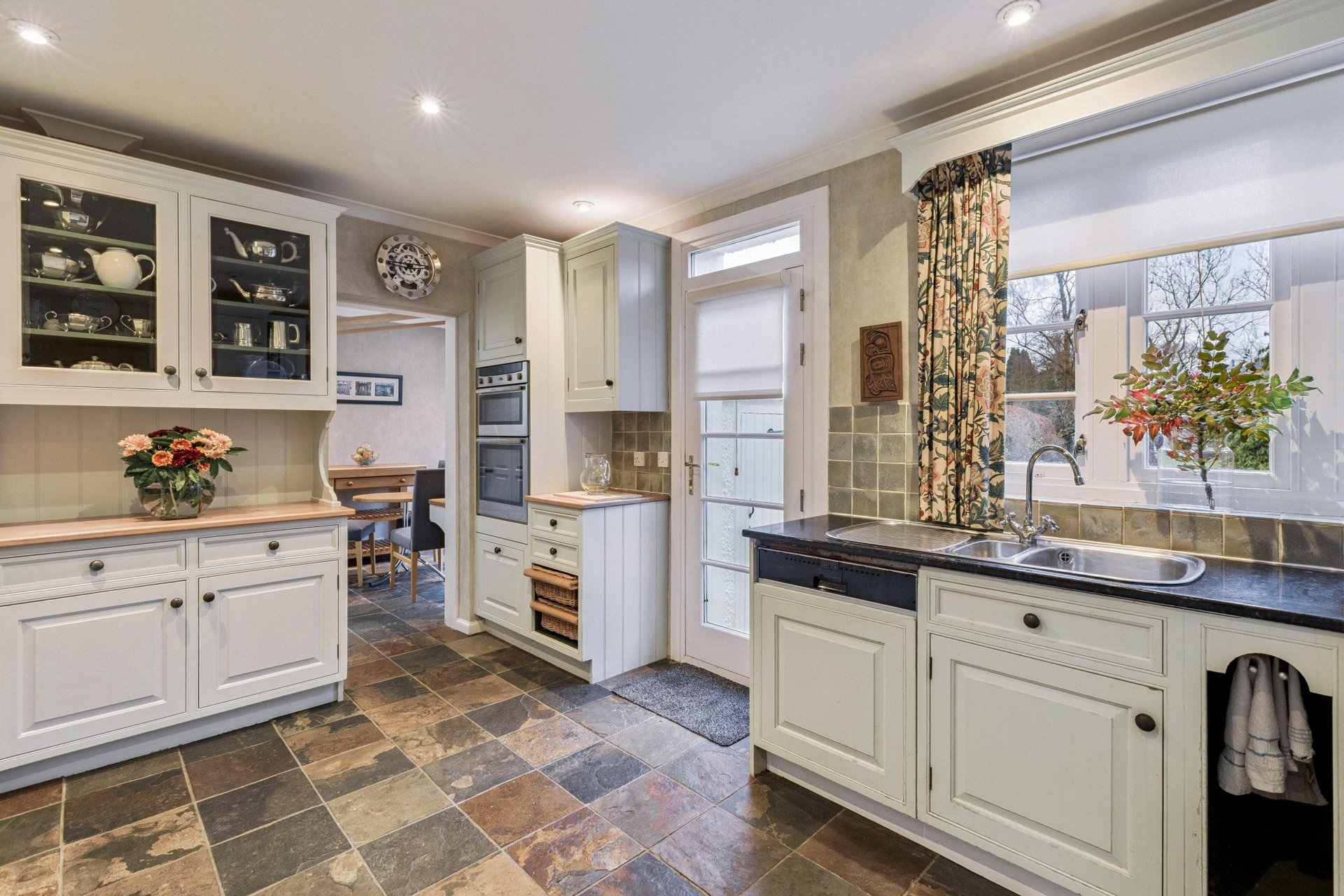 24 Ralston Road, Bearsden, G61 3BA - Picture #14