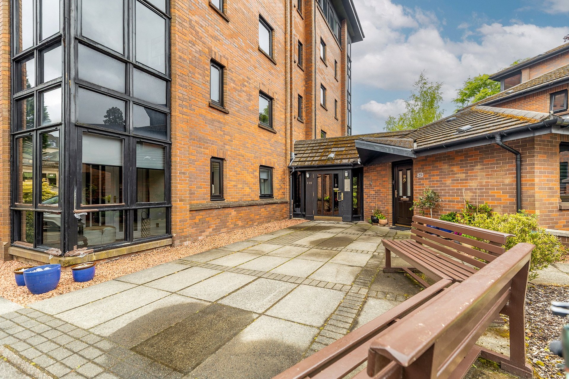 17 Mclaren Court, Fenwick Place, Giffnock, Glasgow, East Renfrewshire, G46 6UF - Picture #3
