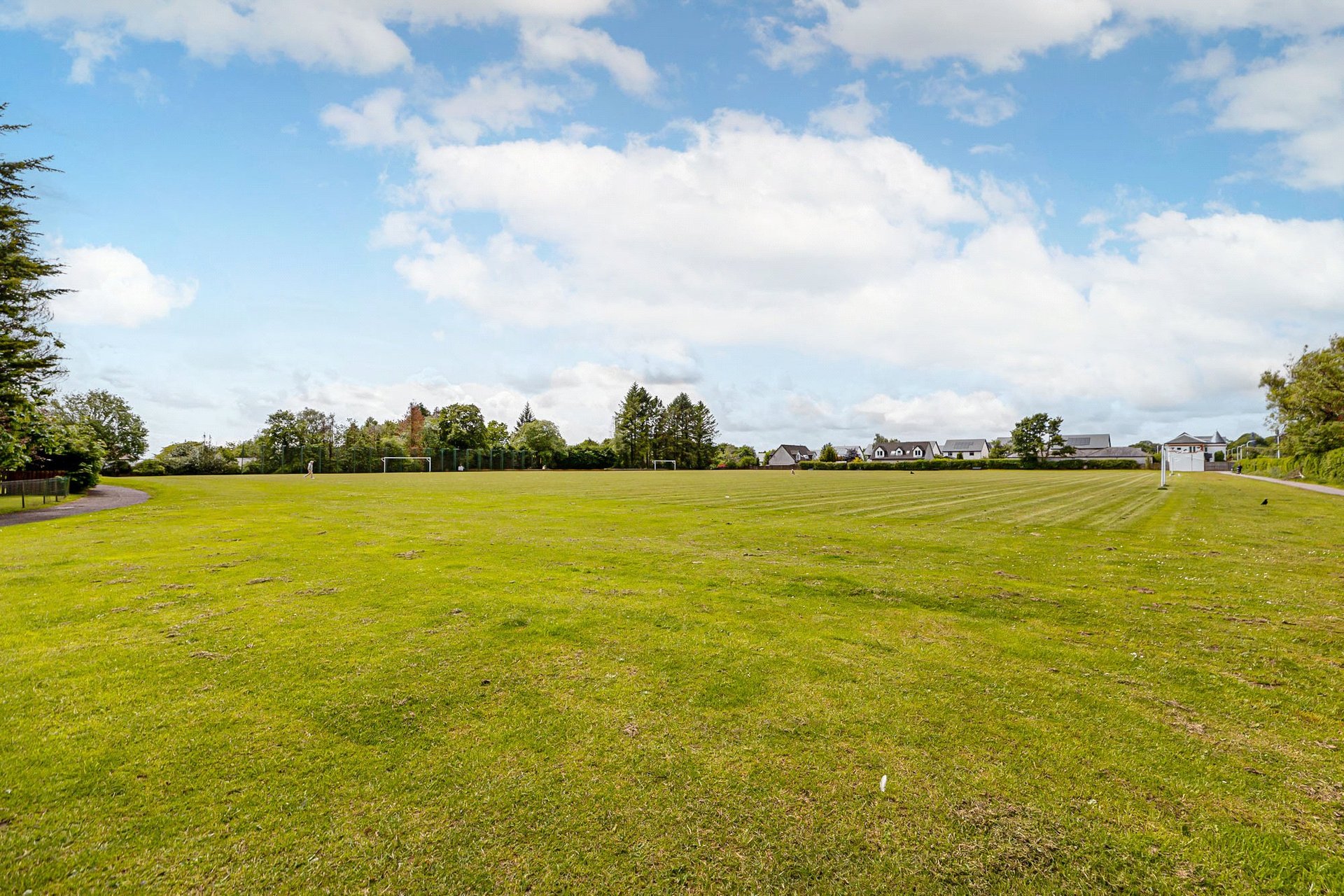 56 Thorn Road, Bearsden, G61 4BP - Picture #38