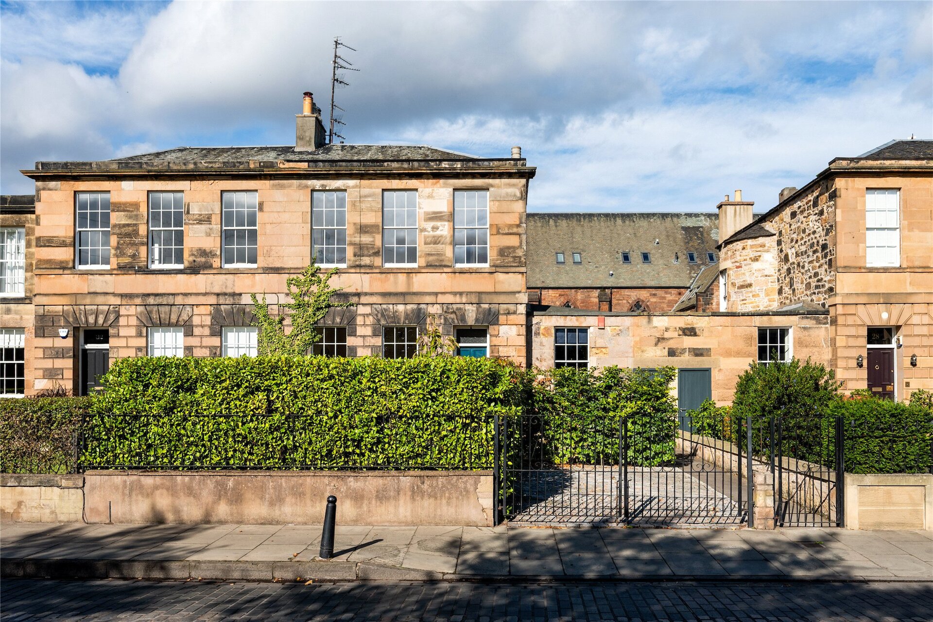30 Brighton Place, Edinburgh, Midlothian, EH15 1LJ - Picture #1