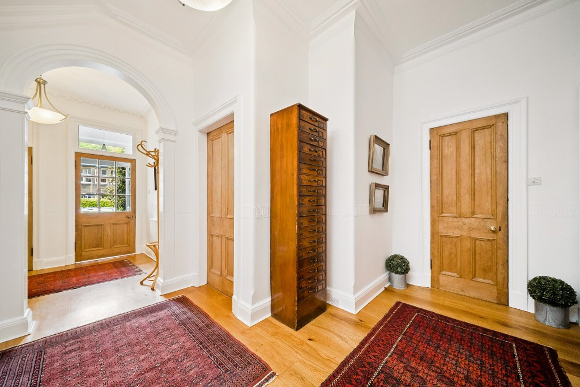 65 Murrayfield Gardens, Murrayfield, Edinburgh, EH12 6DL - Picture #4