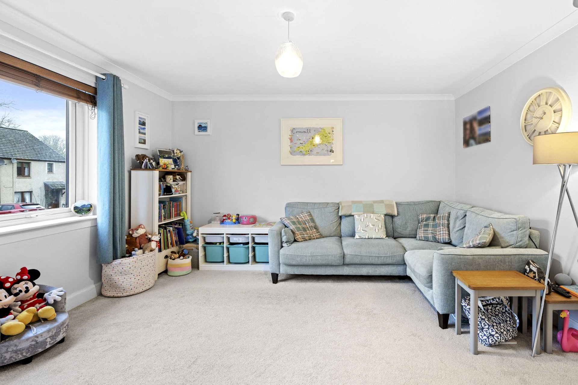 15 The Glebe, Ancrum, Jedburgh, Scottish Borders, TD8 6UX - Picture #4