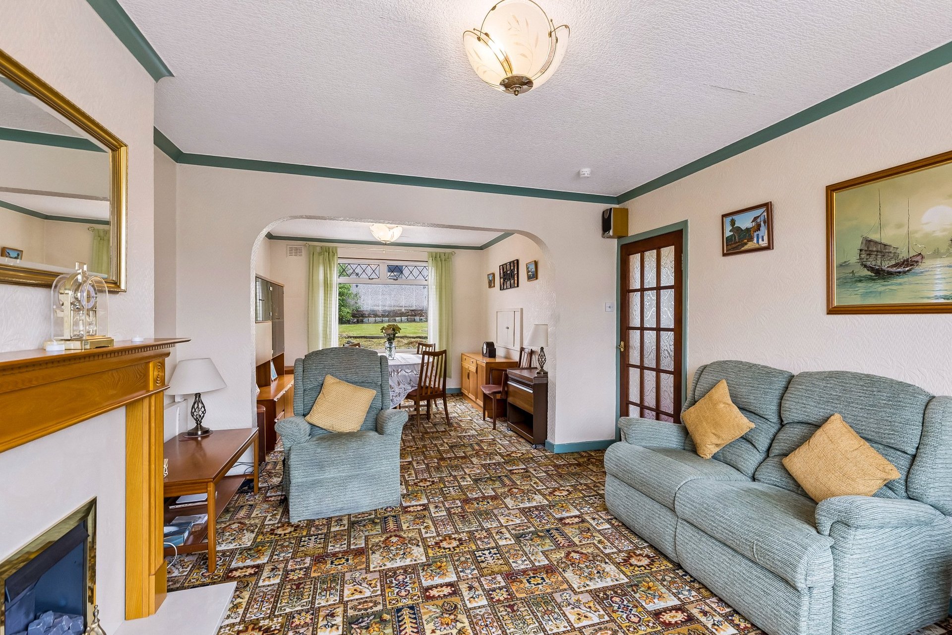 31 Hazel Avenue, Bearsden, G61 3HF - Picture #3
