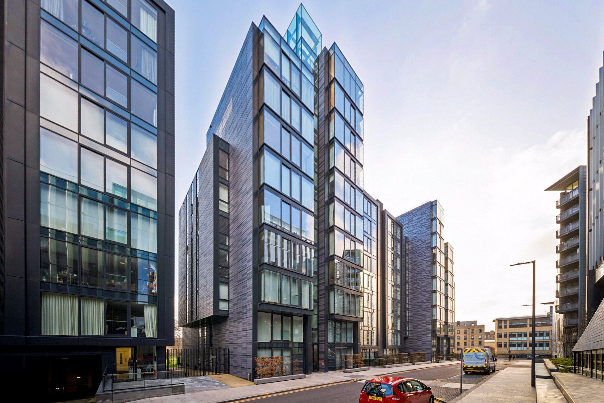 Flat 2, 8 Simpson Loan, Edinburgh, Midlothian, EH3 9GS - Picture #1