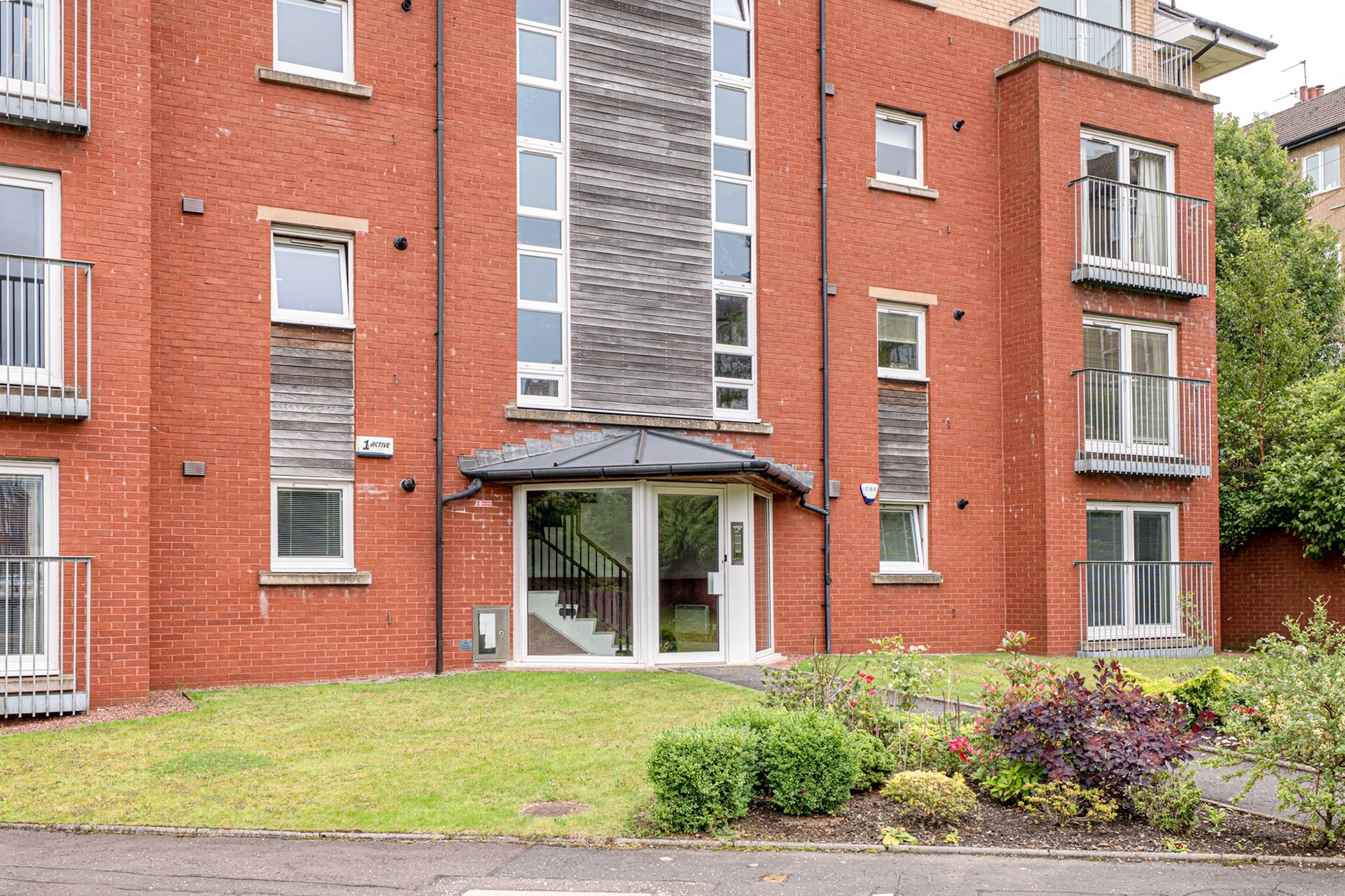 0/2, 30 Randolph Gate, Broomhill, Glasgow, G11 7DE - Picture #2