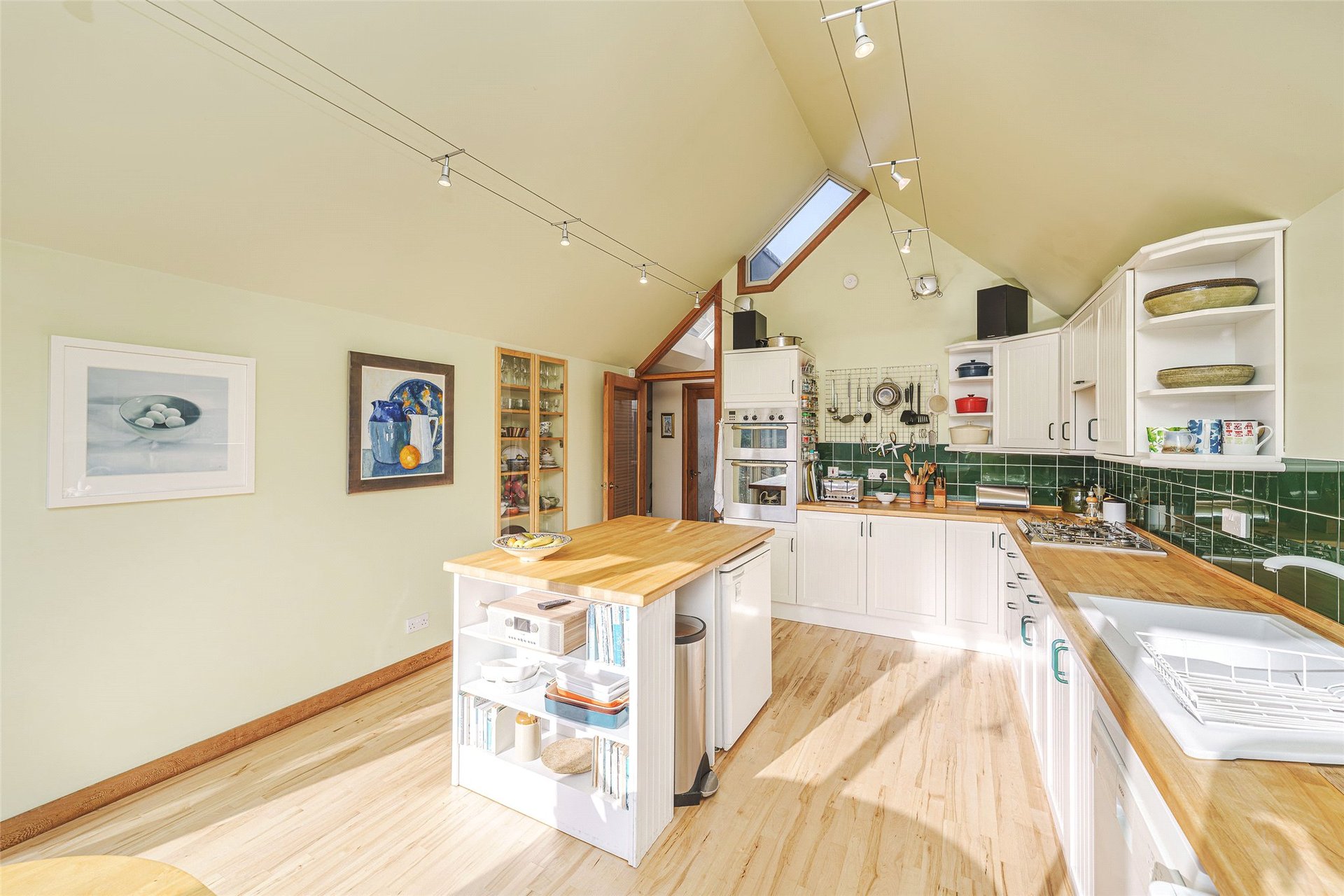 101 Greenbank Crescent, Edinburgh, EH10 5TA - Picture #4