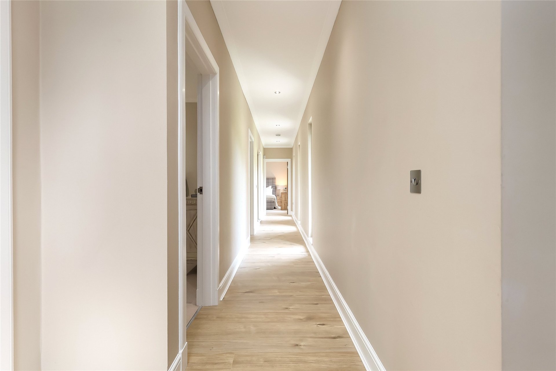 Laverockdale Cottage, 63 Dreghorn Loan, Edinburgh, EH13 0DB - Picture #11