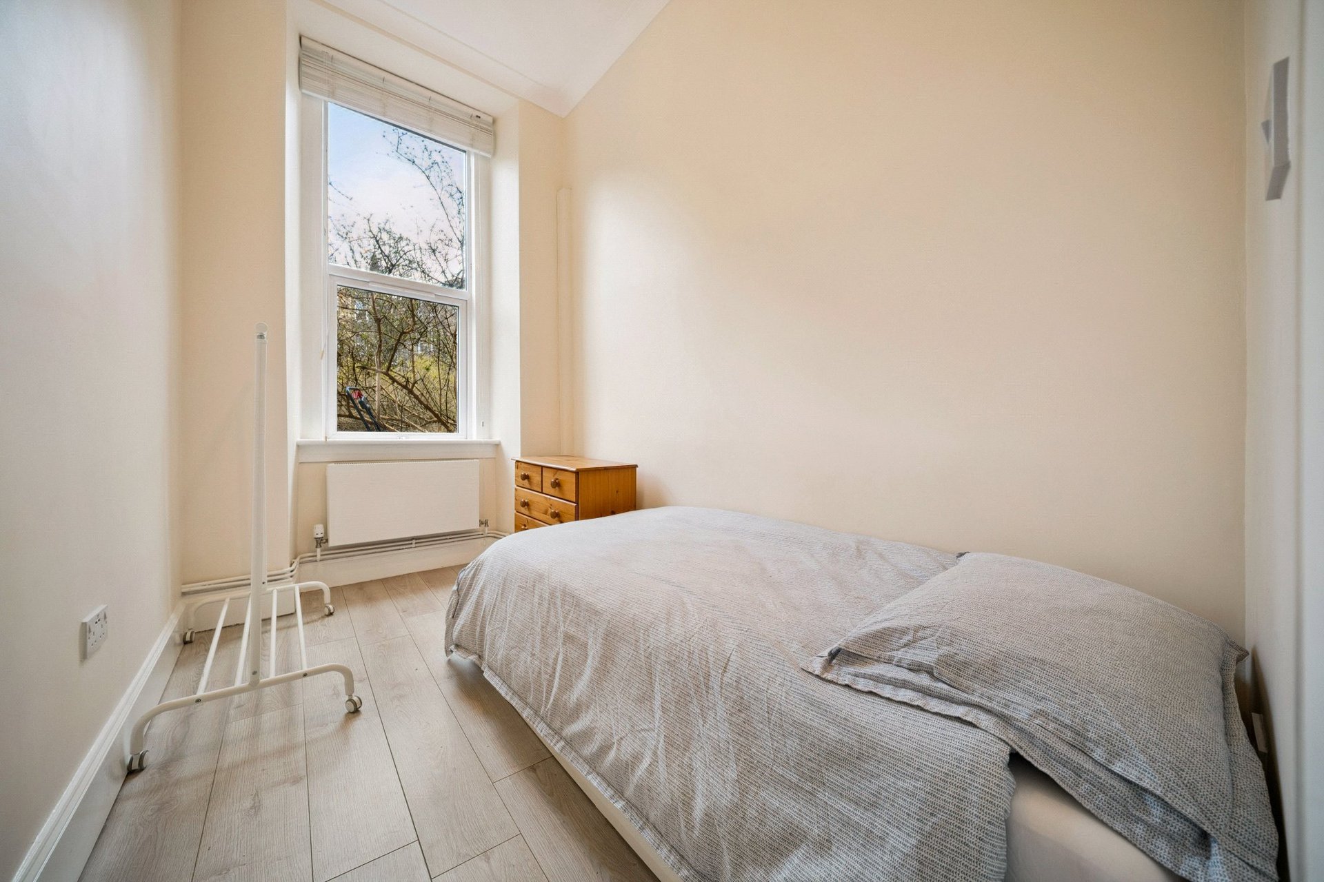 15/4 Caledonian Place, Edinburgh, EH11 2AW - Picture #17