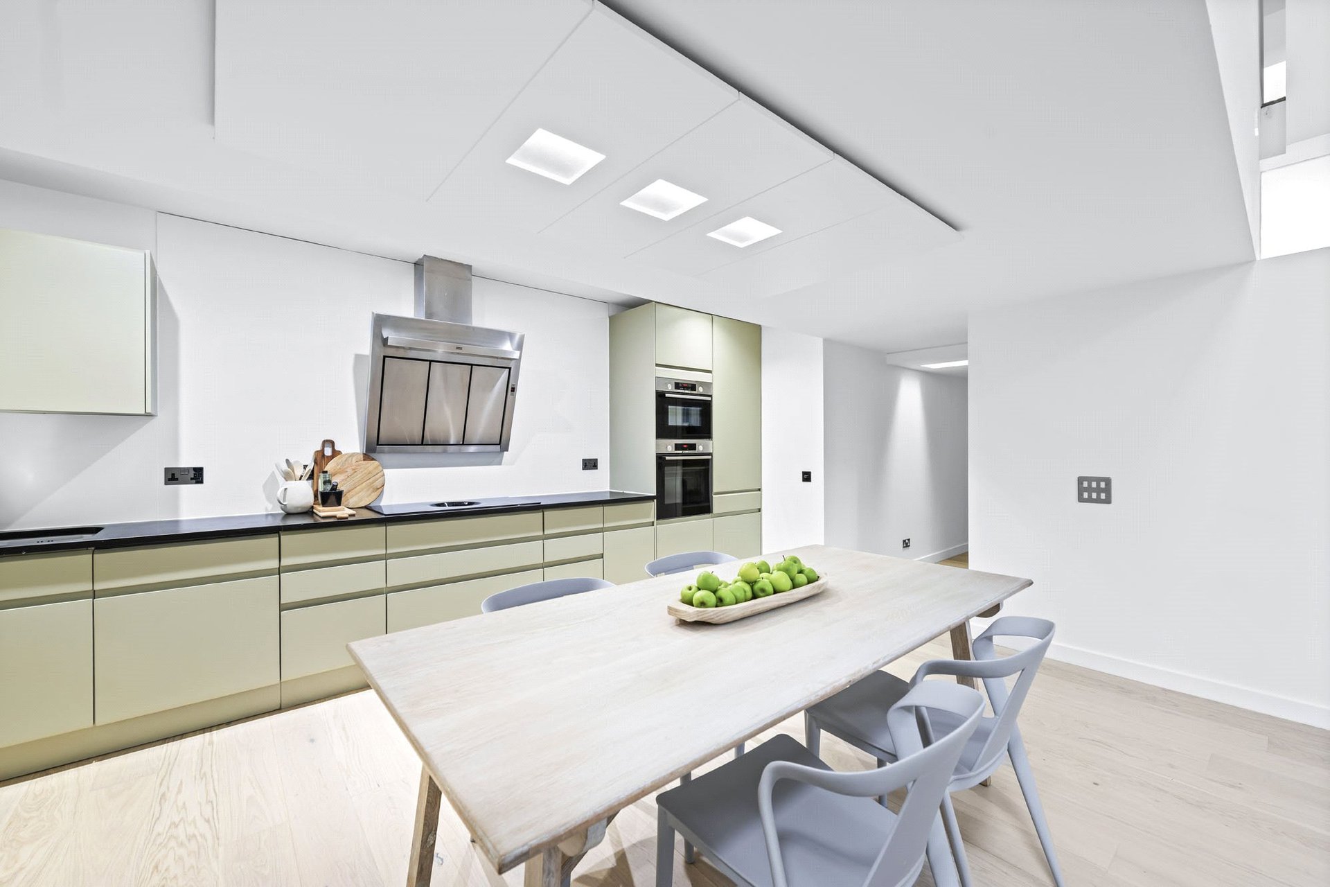 34 Clarence Street, Edinburgh, EH3 5AF - Picture #9