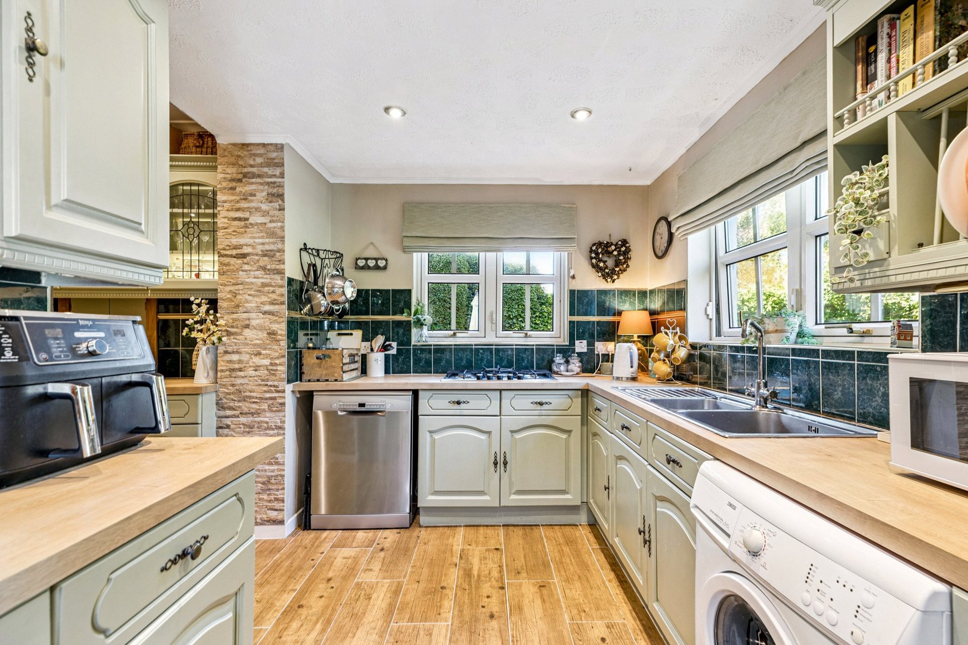 35 Edzell Drive, Newton Mearns, Glasgow, East Renfrewshire, G77 5QX - Picture #17