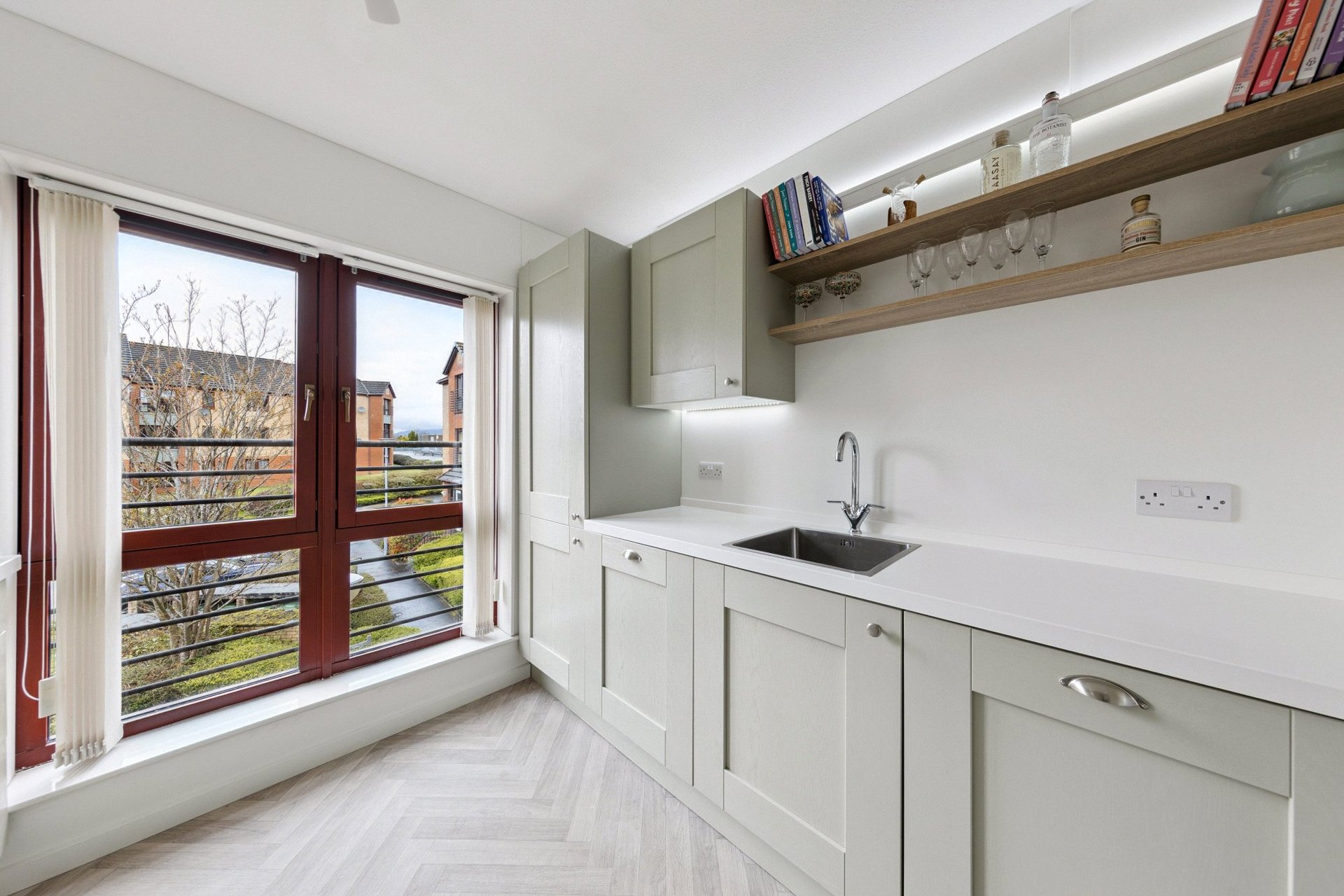 2/1, 5 Knightswood Court, Anniesland, Glasgow, G13 2XN - Picture #8