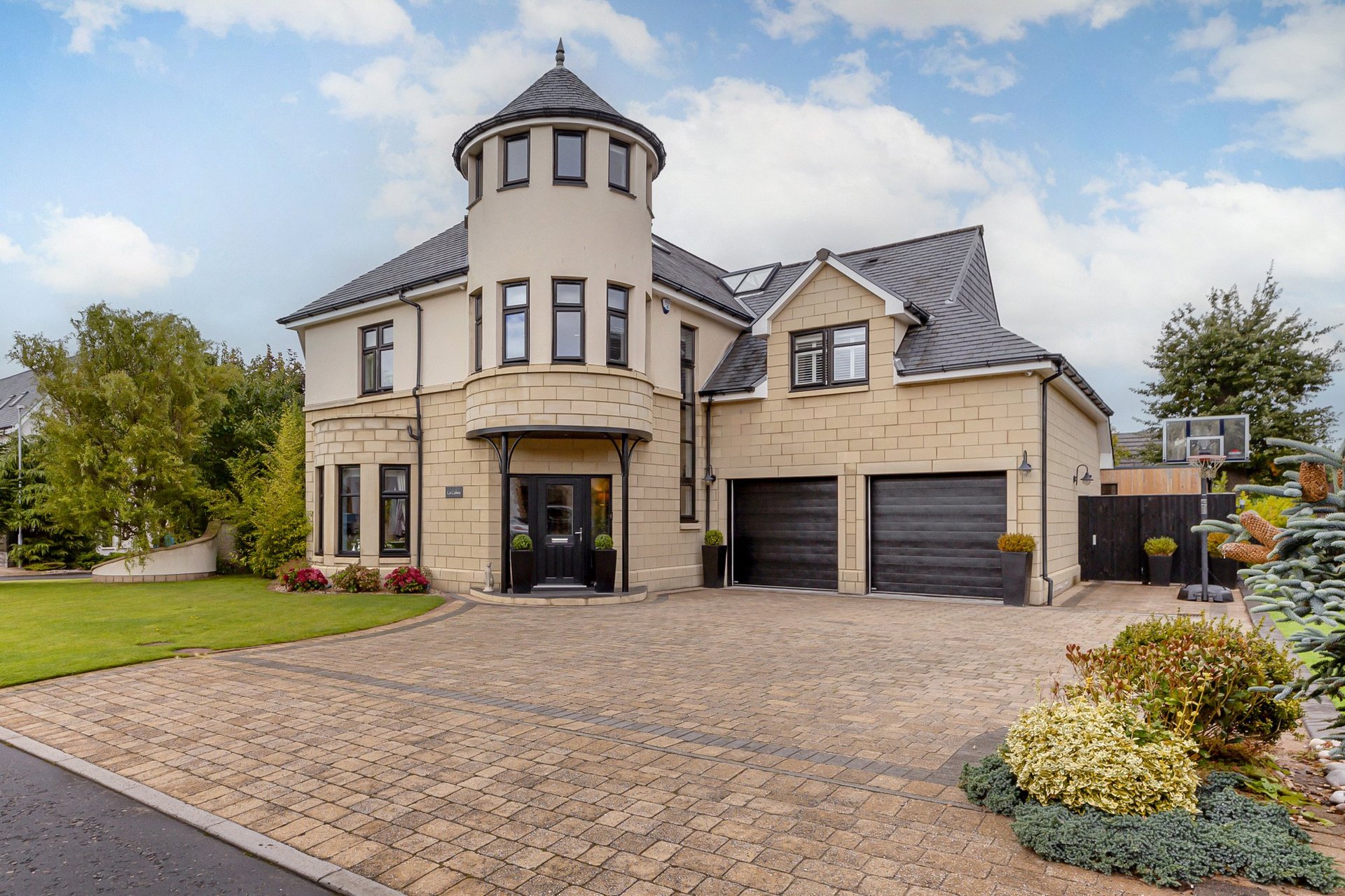 La Calma, 8a Earls Gate, Bothwell, Glasgow, G71 8BP - Picture #2